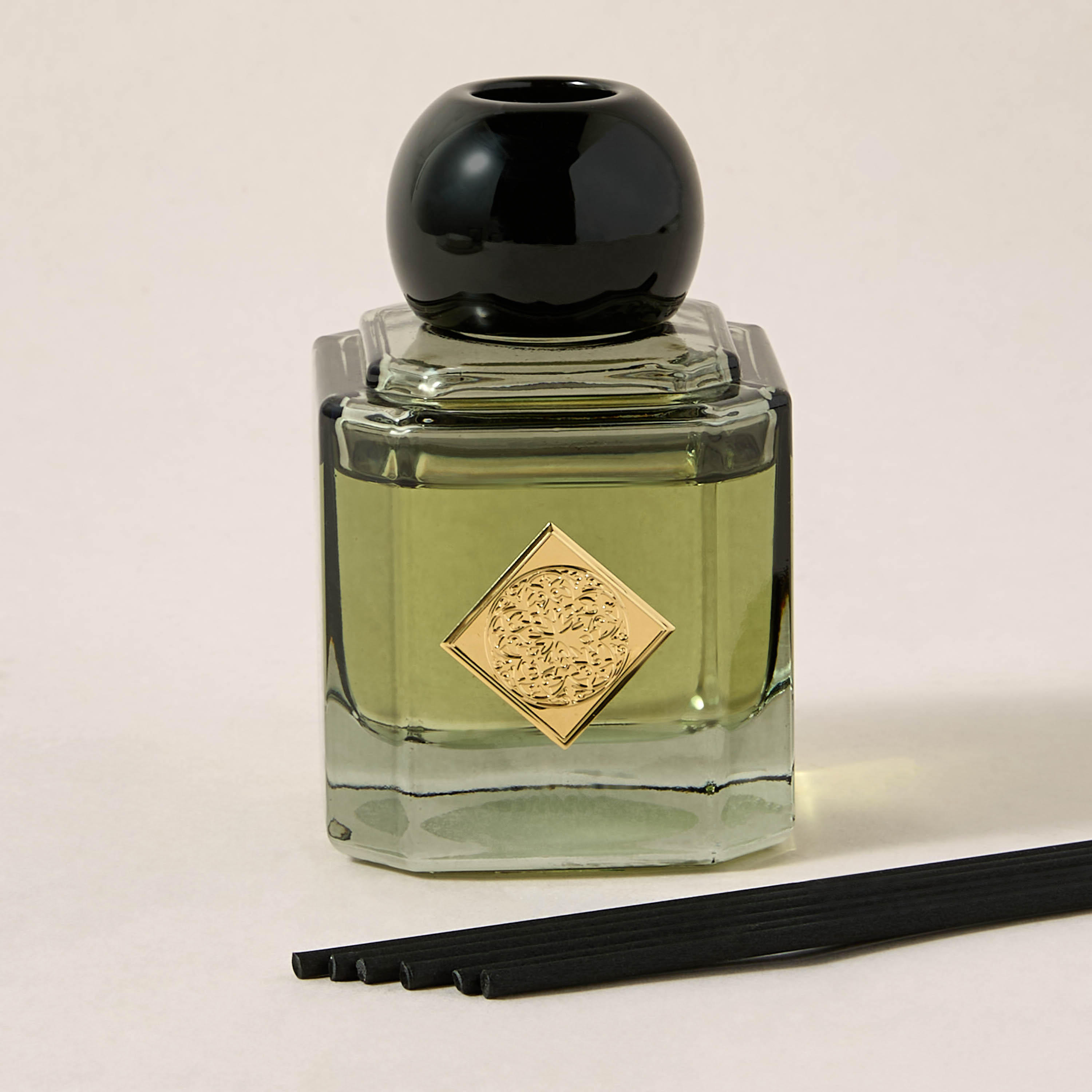 Aura Luxe Gift Set Soft Radiance - Set of 2 - Green-household-homefragrance-fragrancegiftset-image-3