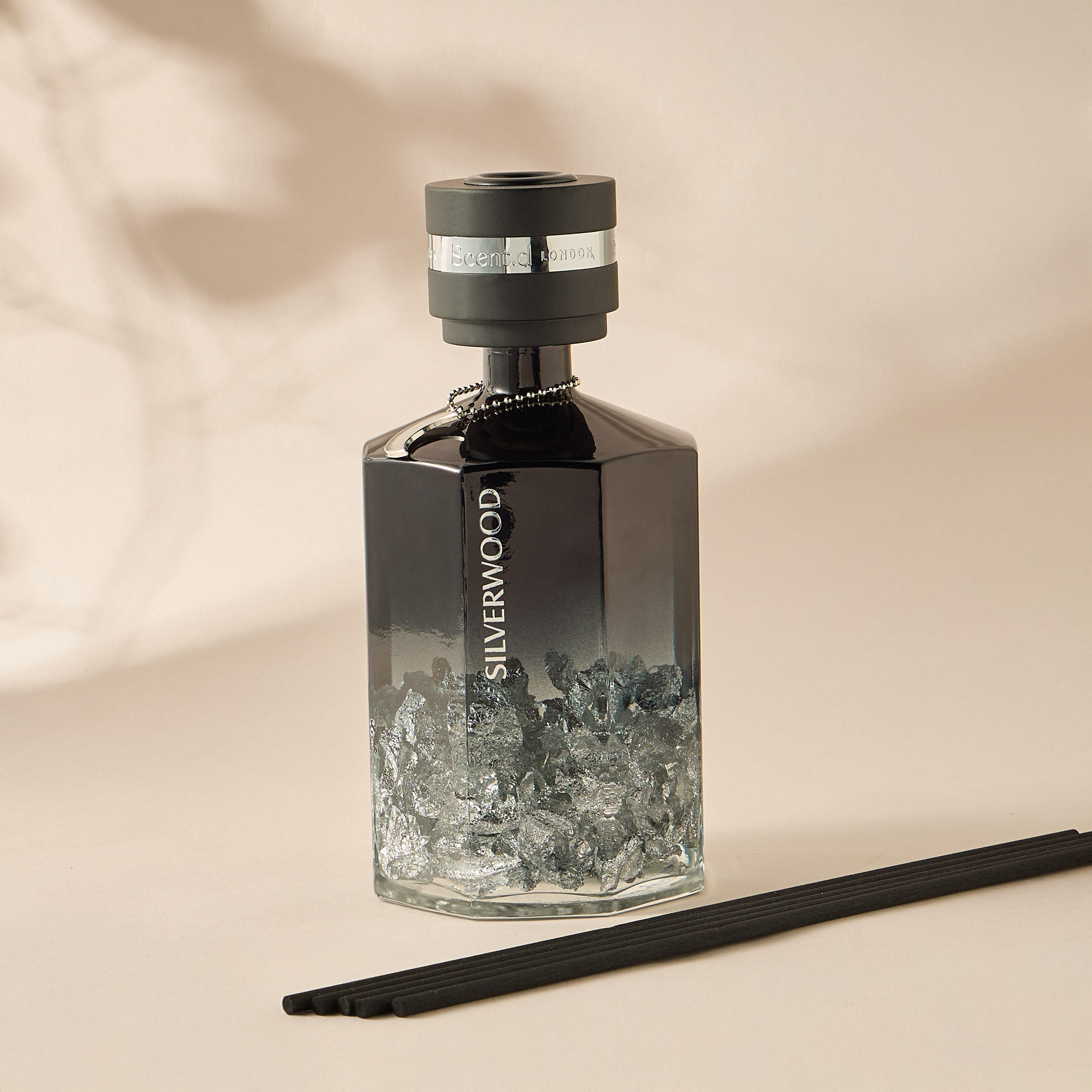 Scent.d London Aurum Silverwood Reed Diffuser - 900 ml-household-homefragrance-reeddiffusers-image-2