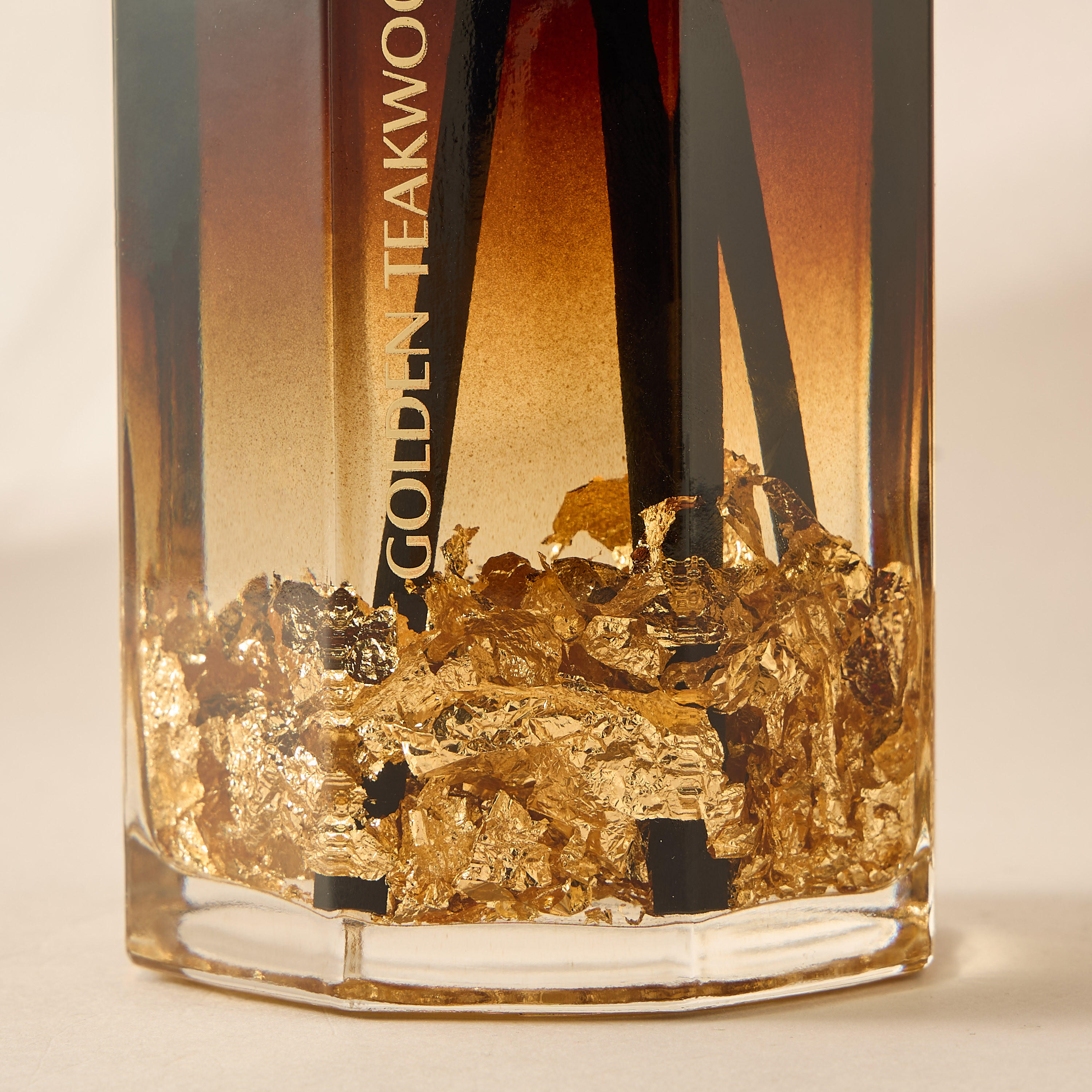 Aurum Reed Diffuser 450ML Golden Teakwood- Brown-household-homefragrance-reeddiffusers-image-5