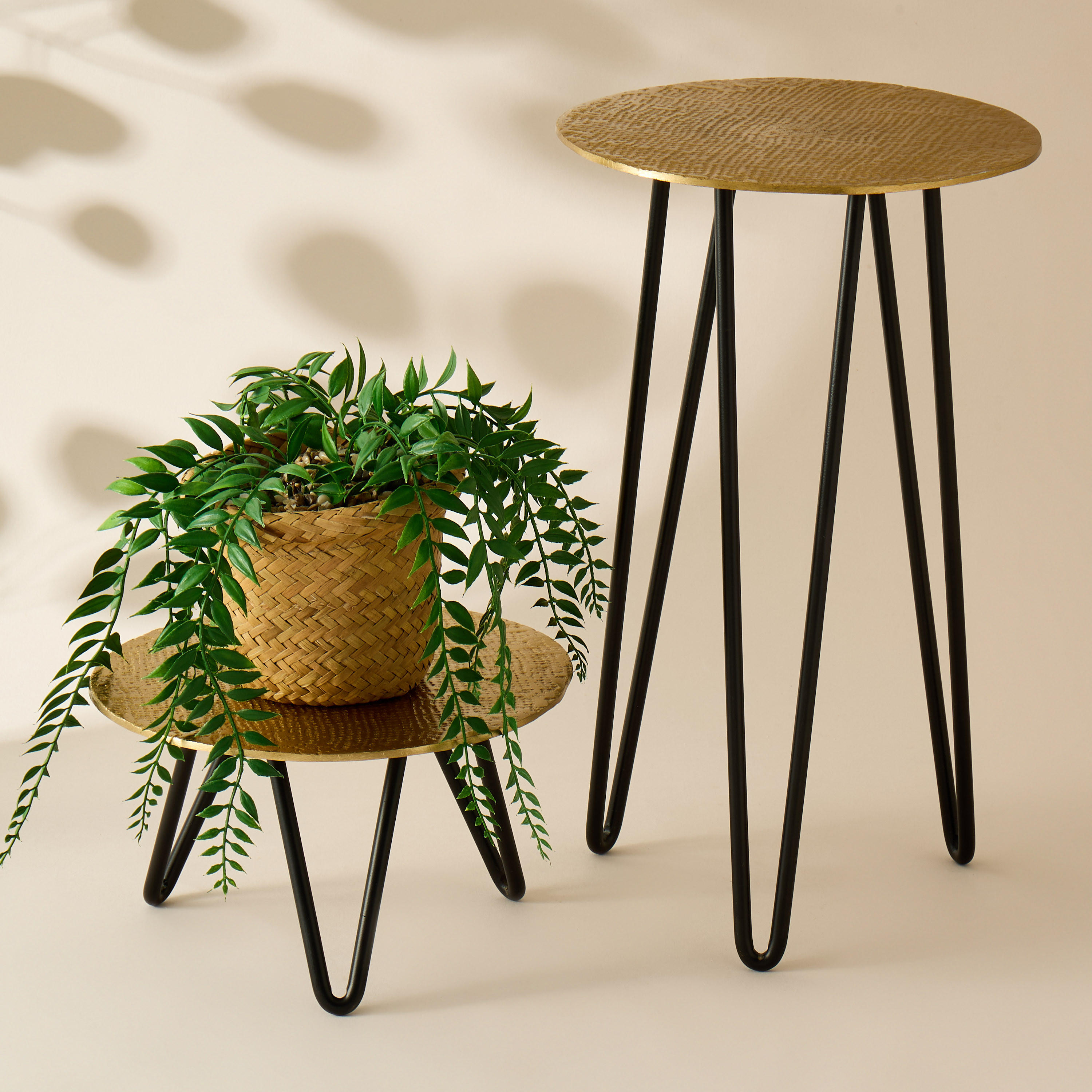 Decorative Metal Plant Stand - 20x38 cms-household-gardenandoutdoor-trellisandstands-plantstands-image-5
