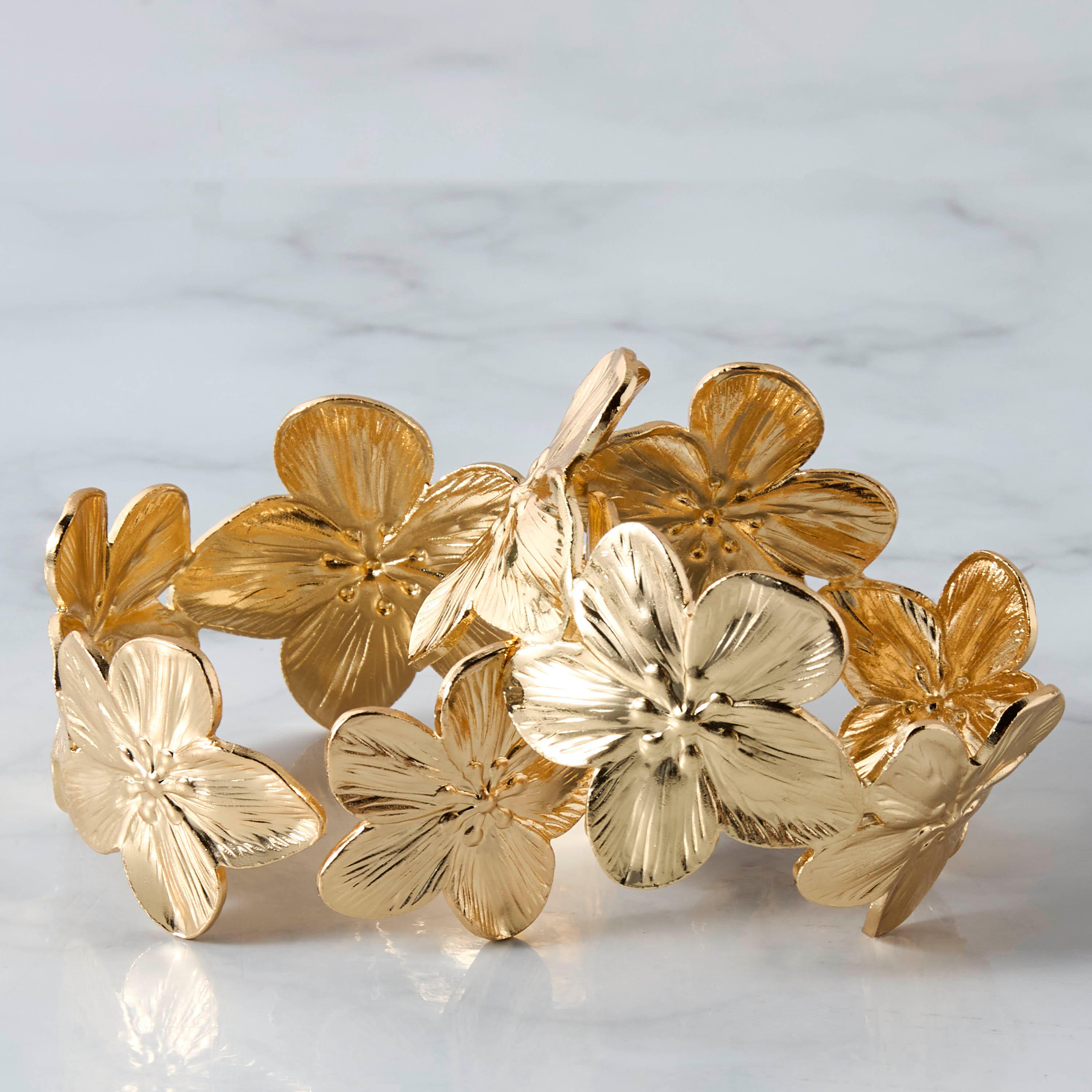 Floral Textured Napkin Ring - Set of 4-household-dining-tablelinen-napkinsandaccessories-image-3