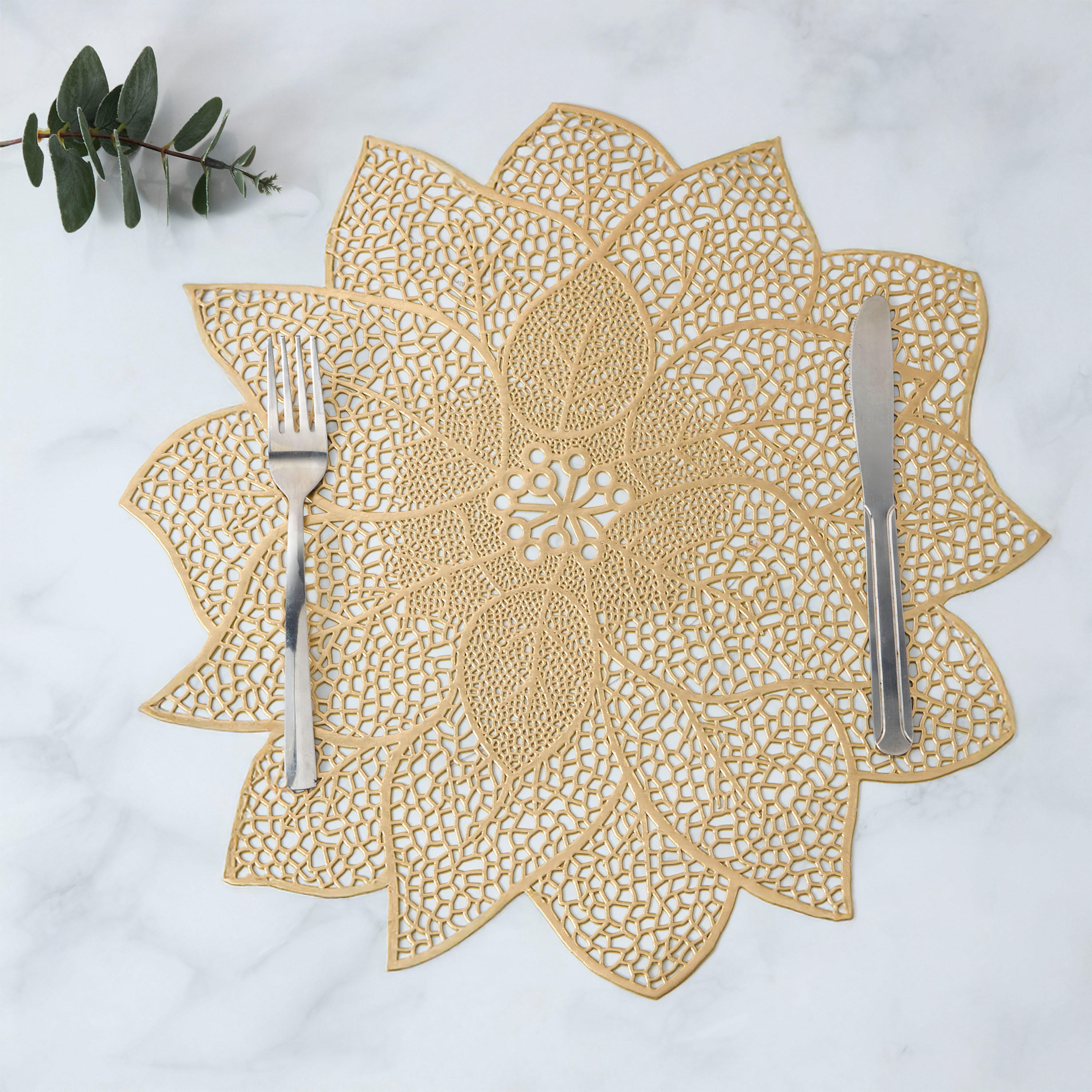Hibiscus Floral Shaped Placemat - Set of 4-household-dining-tablelinen-placemats-image-1