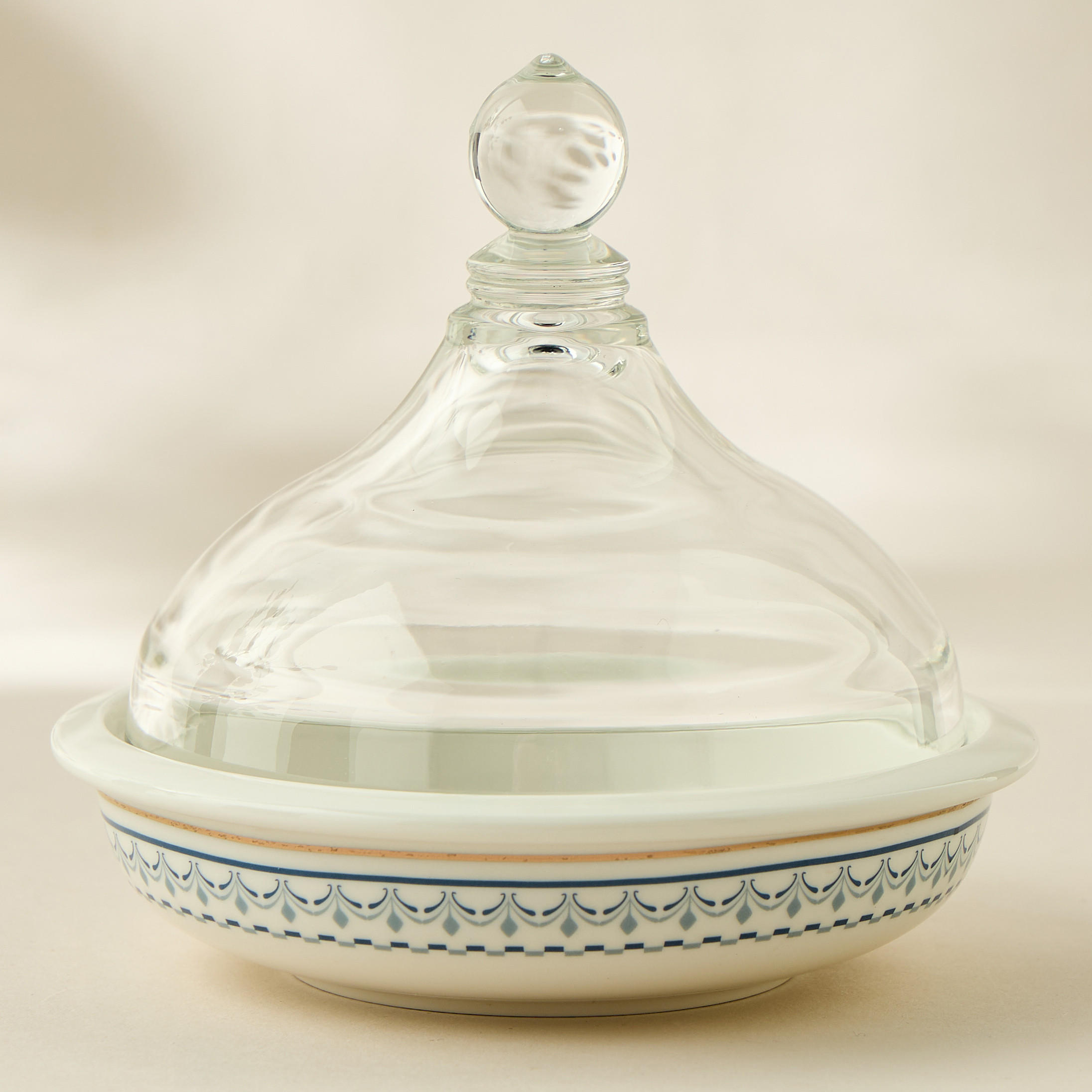 Palm Tree Print Bone China Tajine with Glass Lid - 12x6x13 cms-household-dining-serveware-servingtrays-image-1
