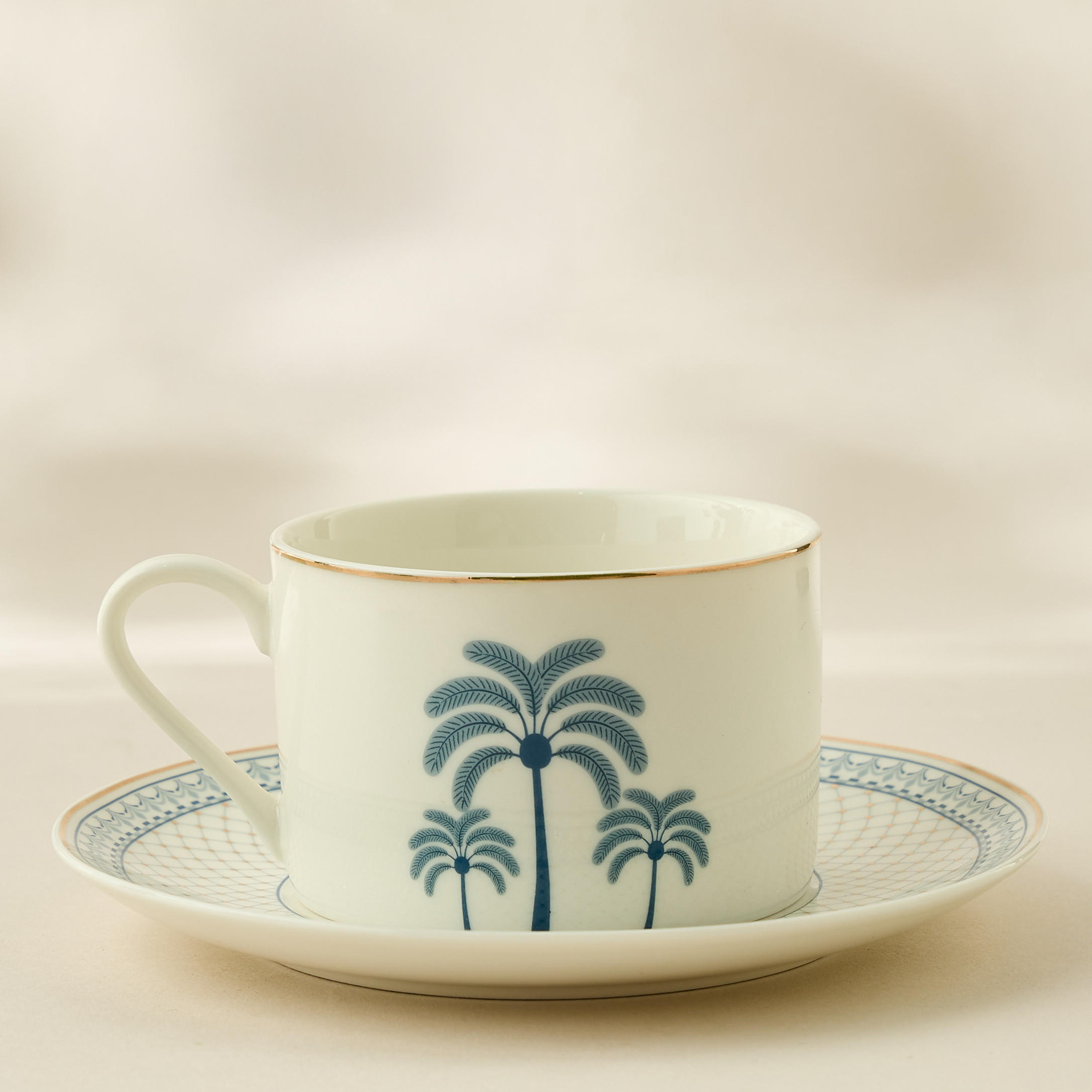Palm Tree Print 4-Piece Bone China Cup and Saucer Set - 200 ml-household-dining-teaandcoffee-teaandcoffeesets-image-2