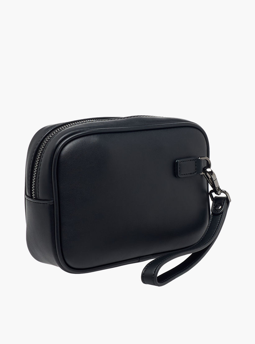 شنطة صغيرة بارزة الملمس بسوار معصم للرجال من دوتشيني-men-bags-image-3