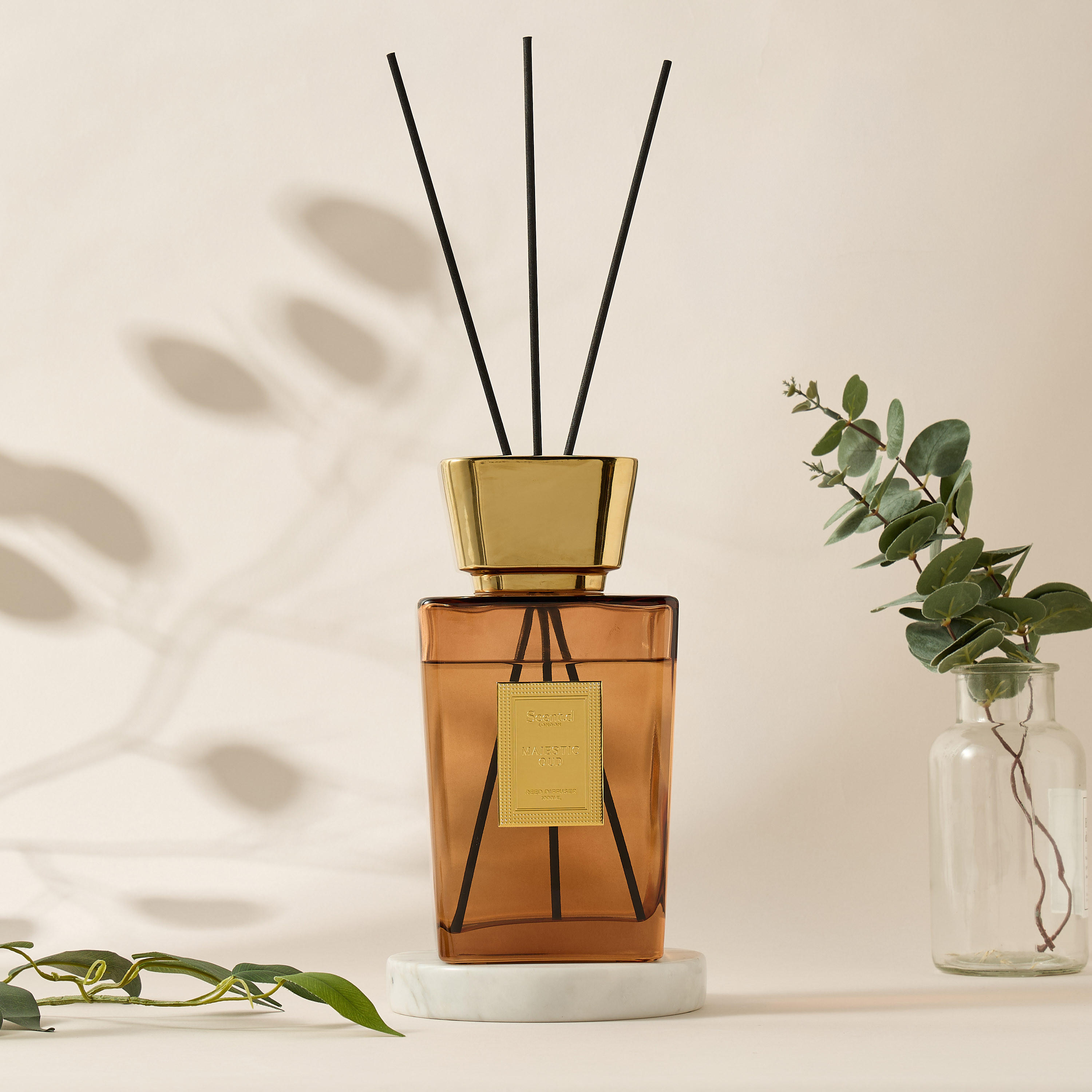 Scent.d London Maison Essence Majestic Oud Reed Diffuser - 1 L-household-homefragrance-reeddiffusers-image-1