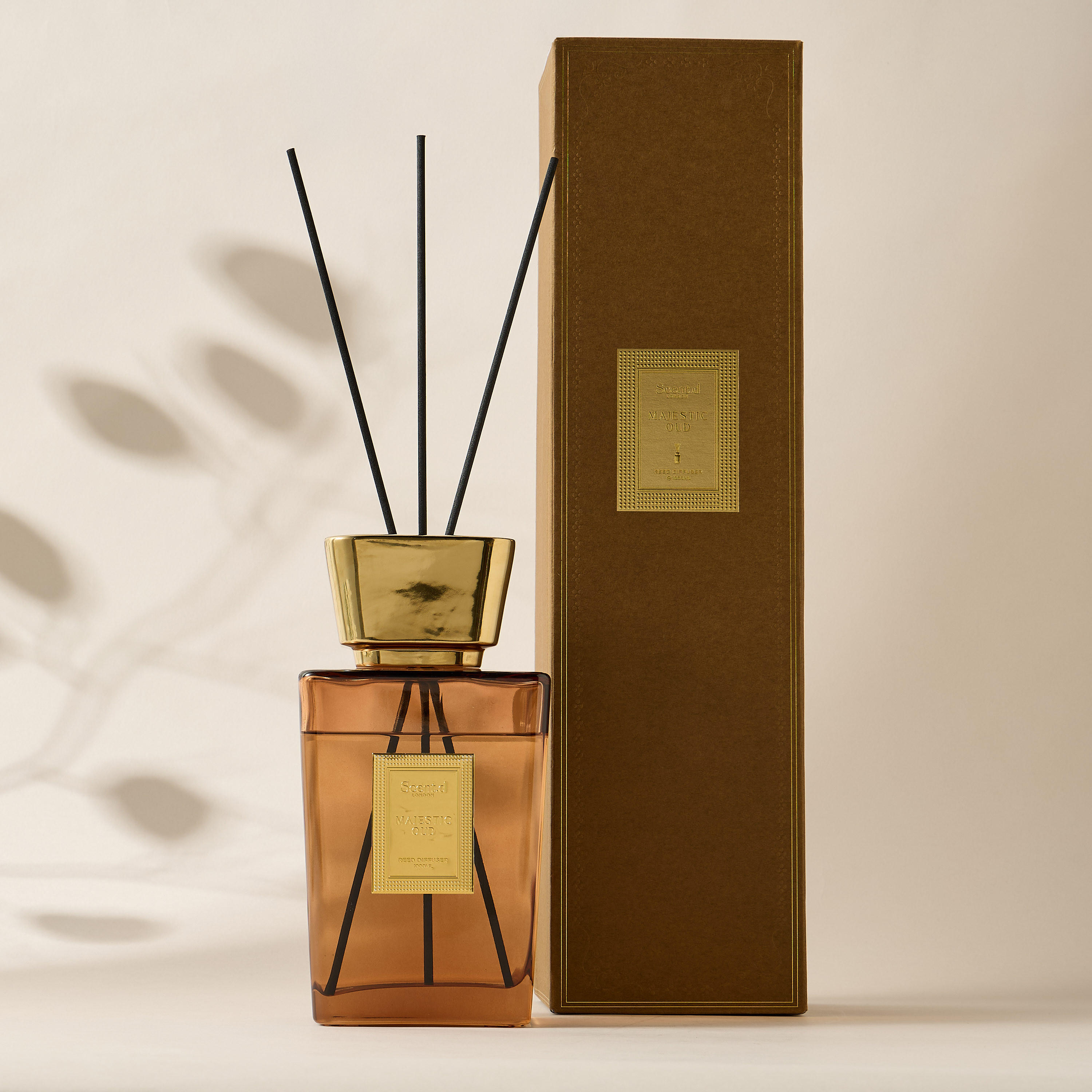 Scent.d London Maison Essence Majestic Oud Reed Diffuser - 1 L-household-homefragrance-reeddiffusers-image-3