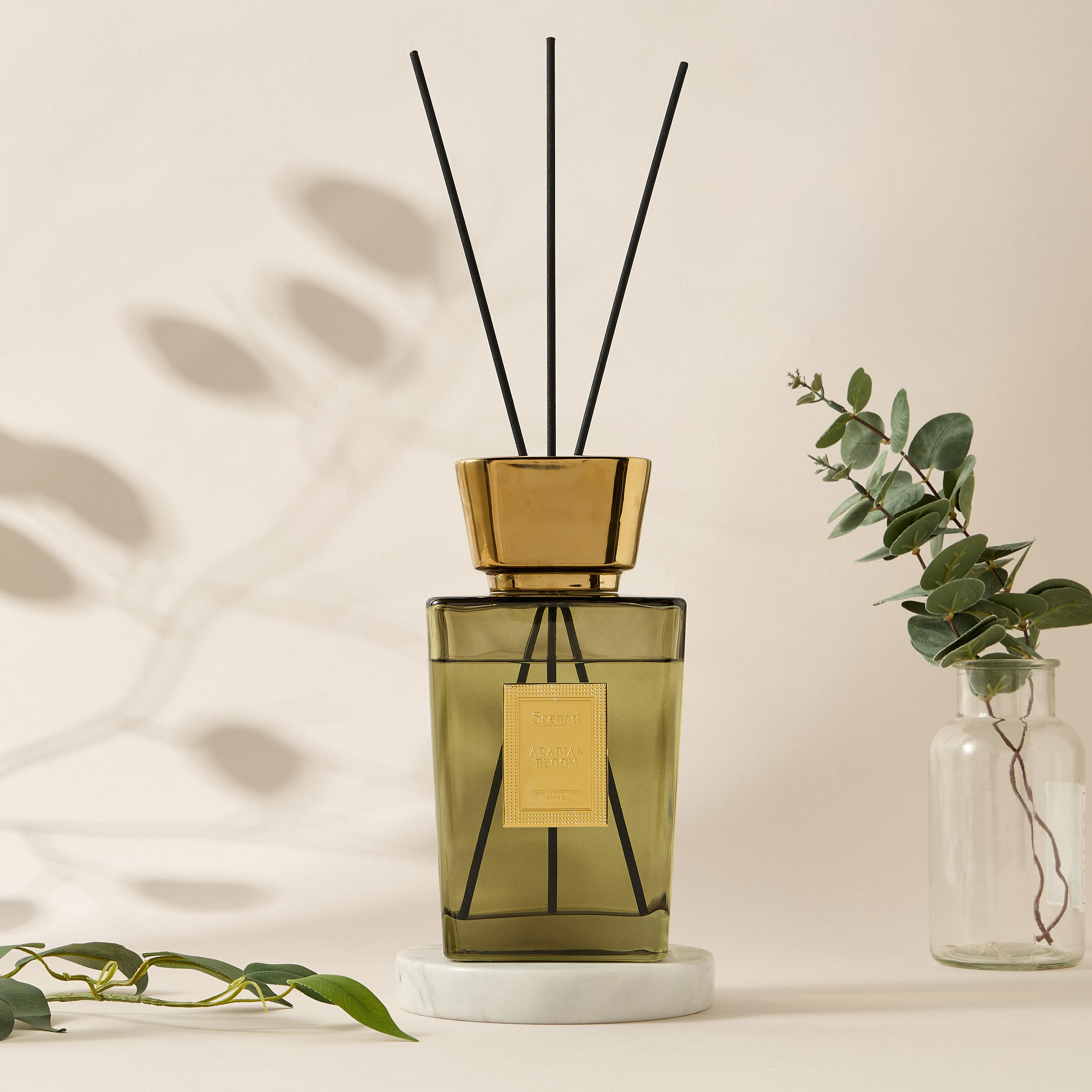 موزع عطور أعواد أريبيان بلوم ماسون إيسينس من سينتد لندن - 1 لتر-household-homefragrance-reeddiffusers-image-1