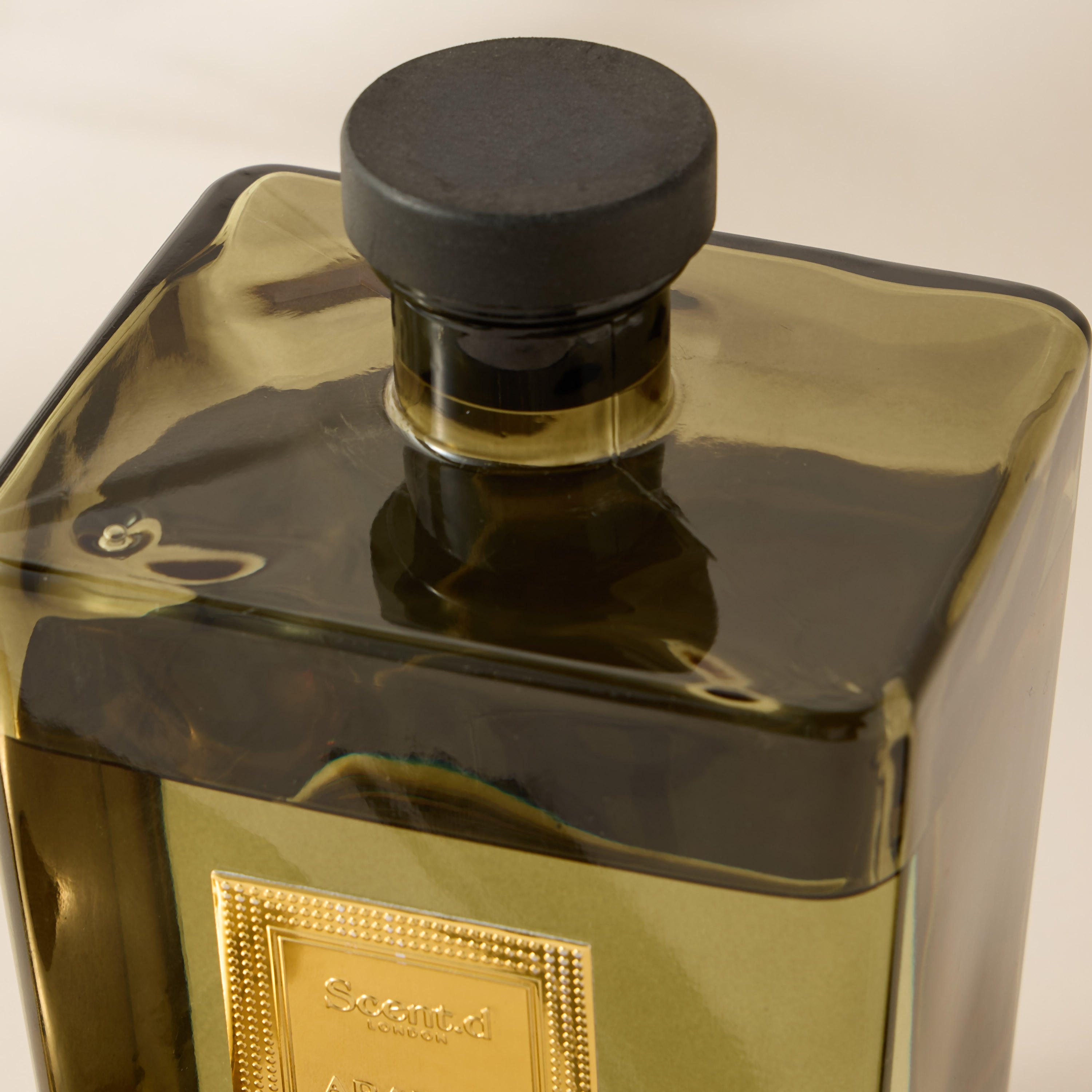 موزع عطور أعواد أريبيان بلوم ماسون إيسينس من سينتد لندن - 1 لتر-household-homefragrance-reeddiffusers-image-4