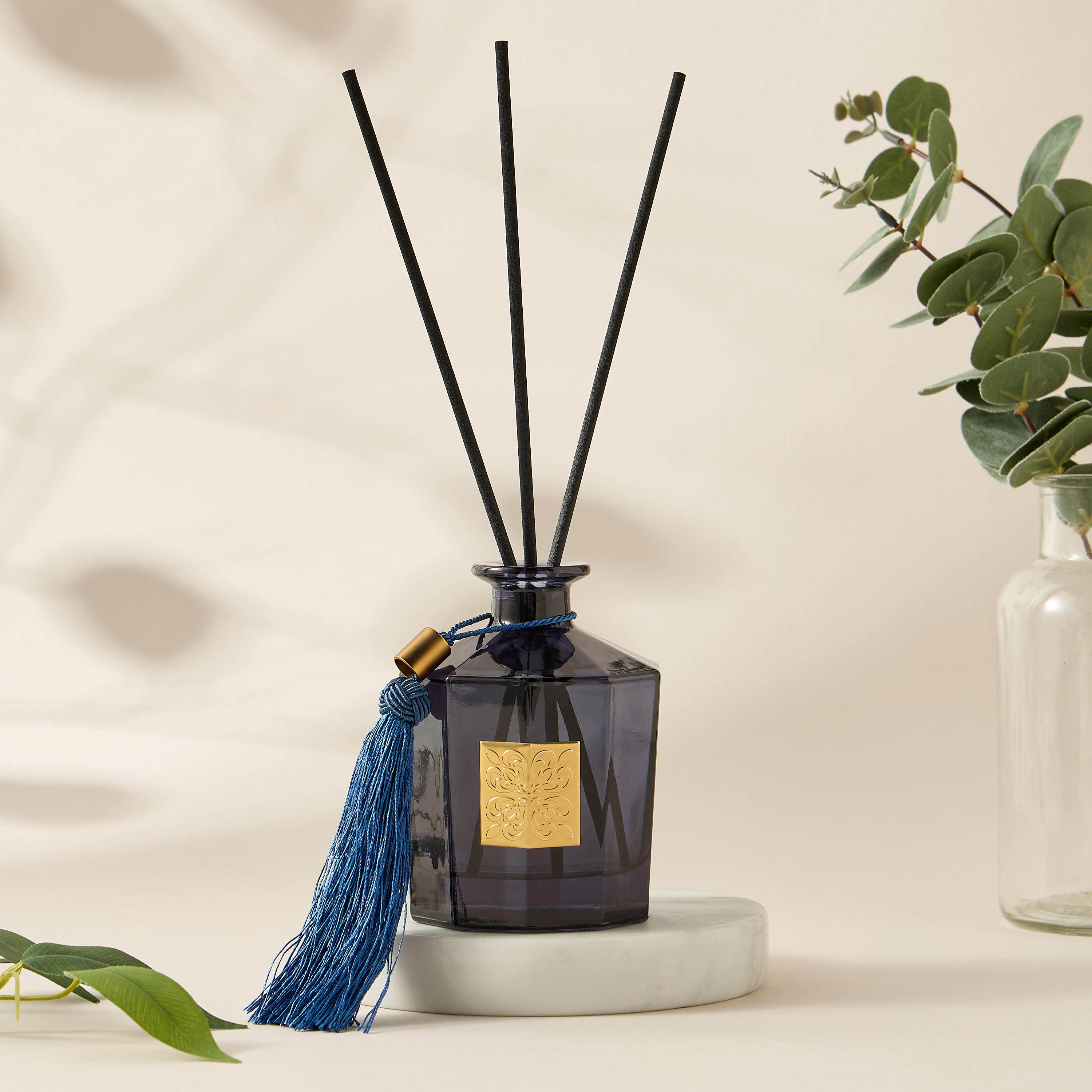 Scent.d London Imperial Essence Saffron Bloom Reed Diffuser - 250 ml-household-homefragrance-reeddiffusers-image-1