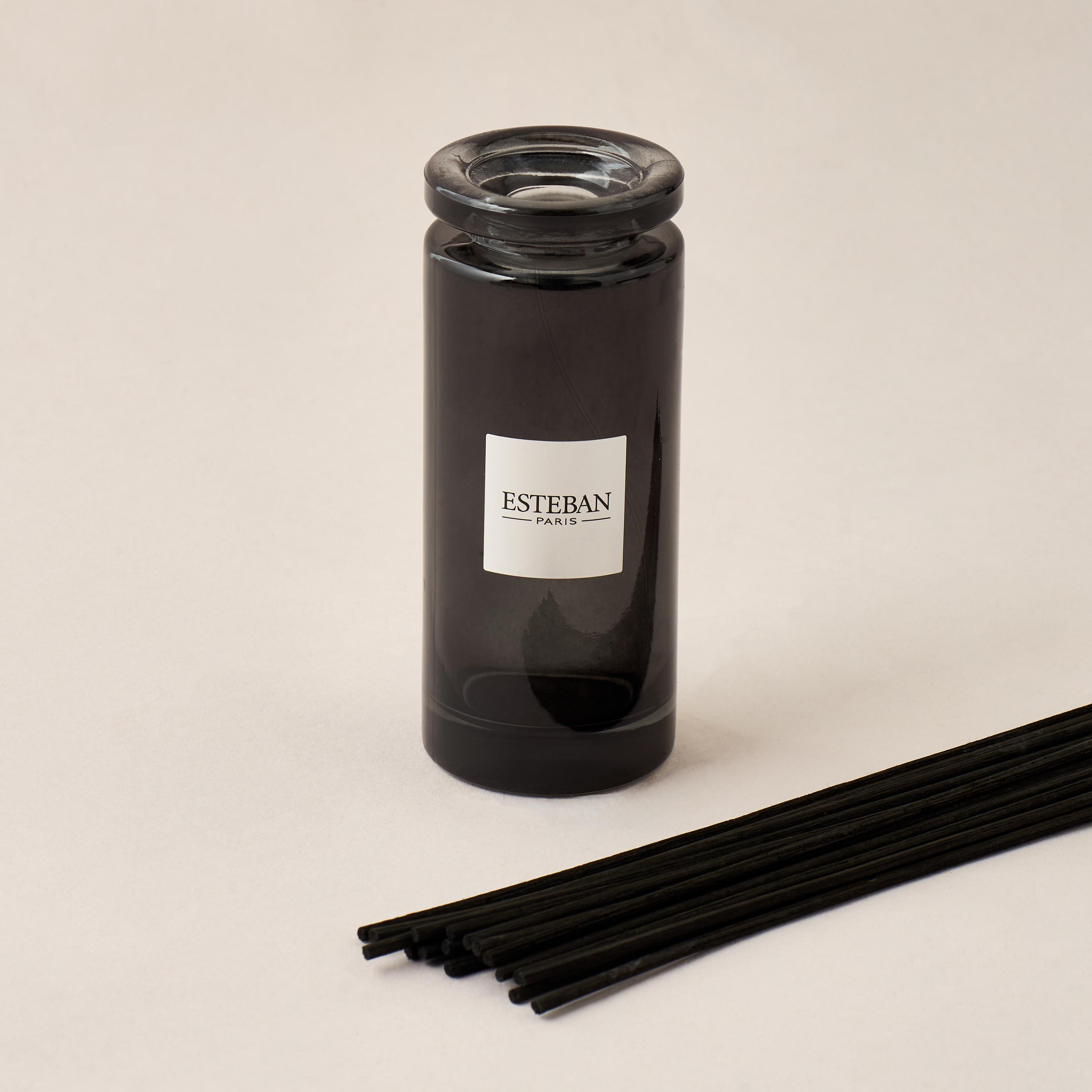 طقم موزّع عطور بأعواد سيدر من إستيبان – 100 مل-household-homefragrance-reeddiffusers-image-2