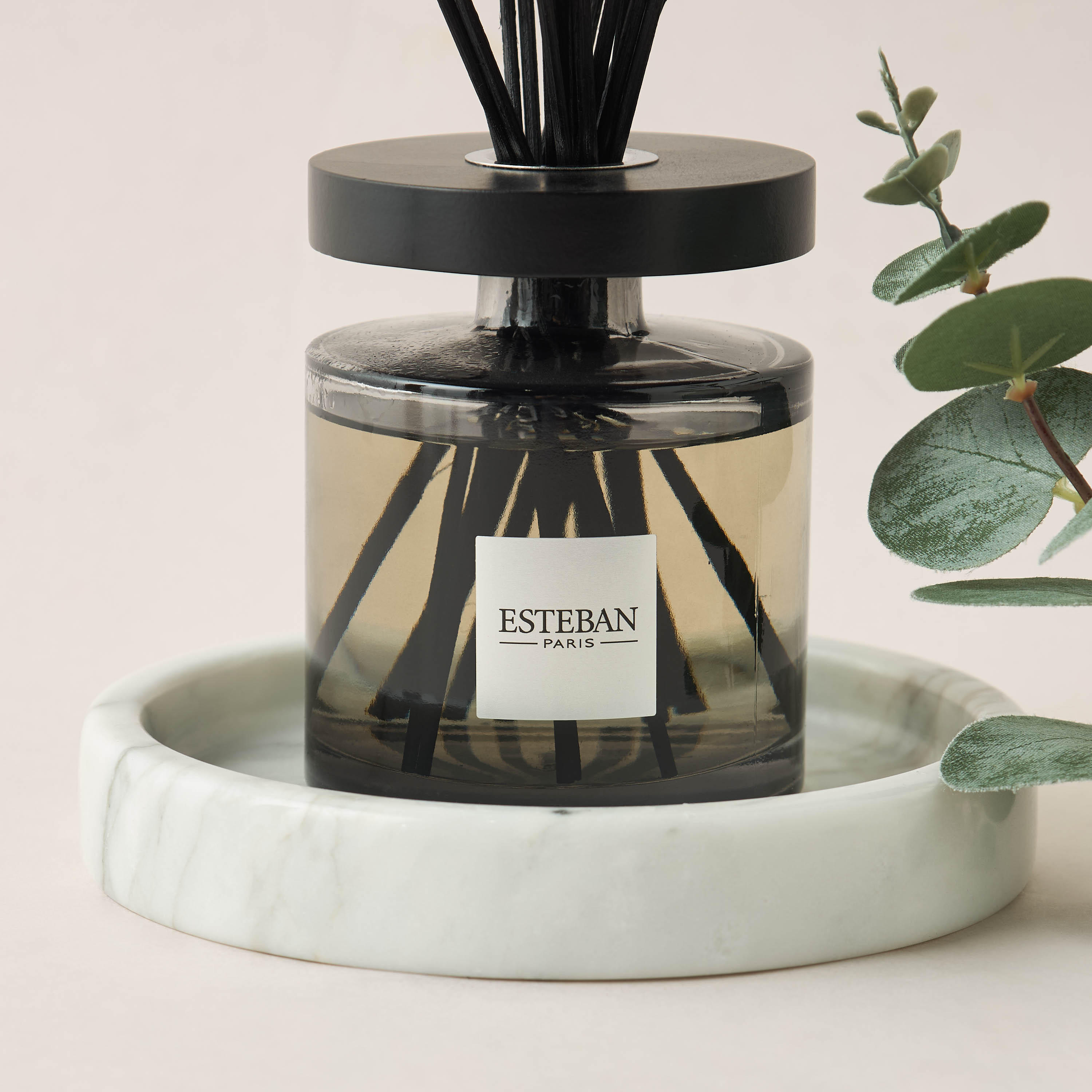 موزع عطور بالأعواد برائحة ليجاند دو أوريان من إستيبان – 200 مل-household-homefragrance-reeddiffusers-image-2