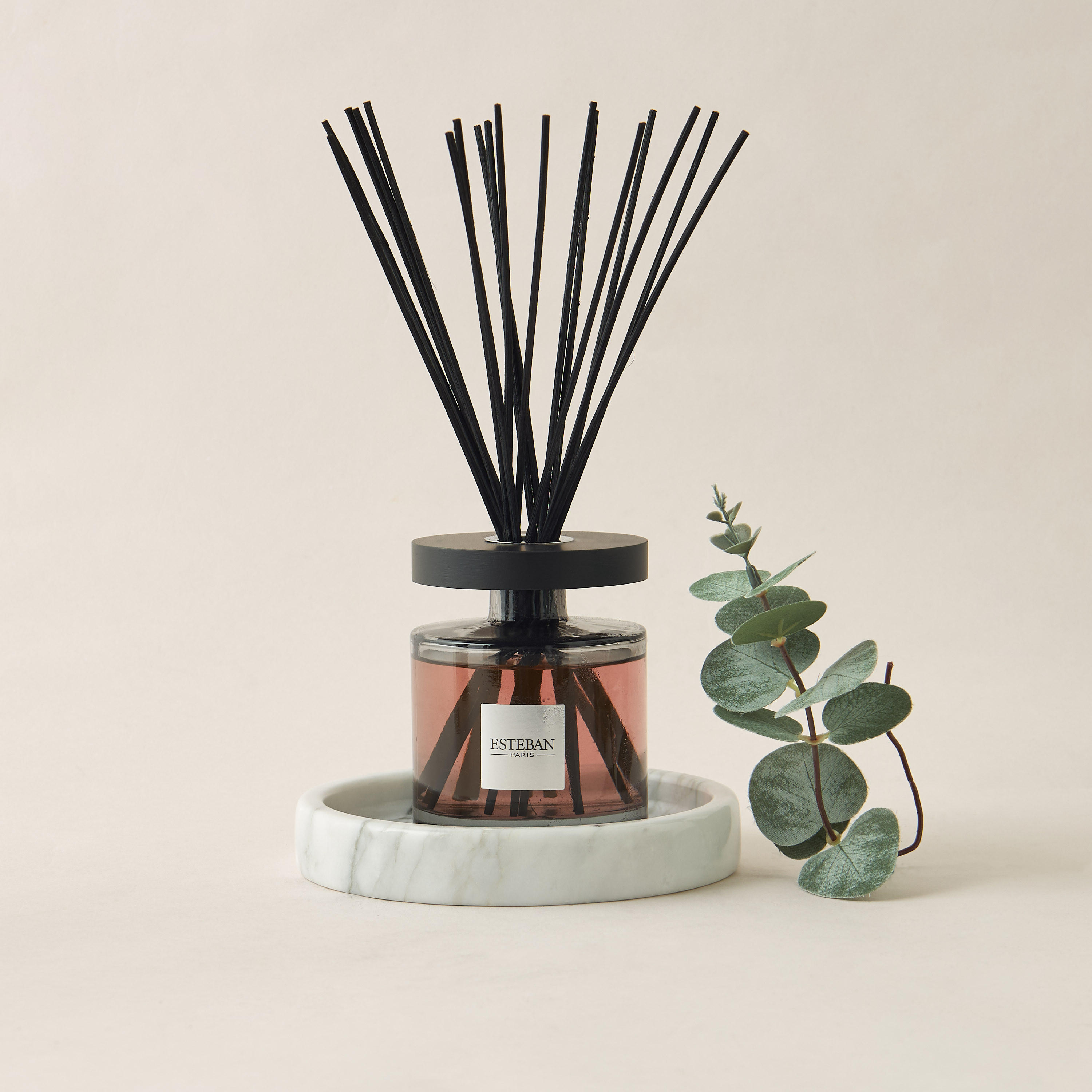 موزع عطور بالأعواد برائحة نيرولي من إستيبان – 200 مل-household-homefragrance-reeddiffusers-image-1