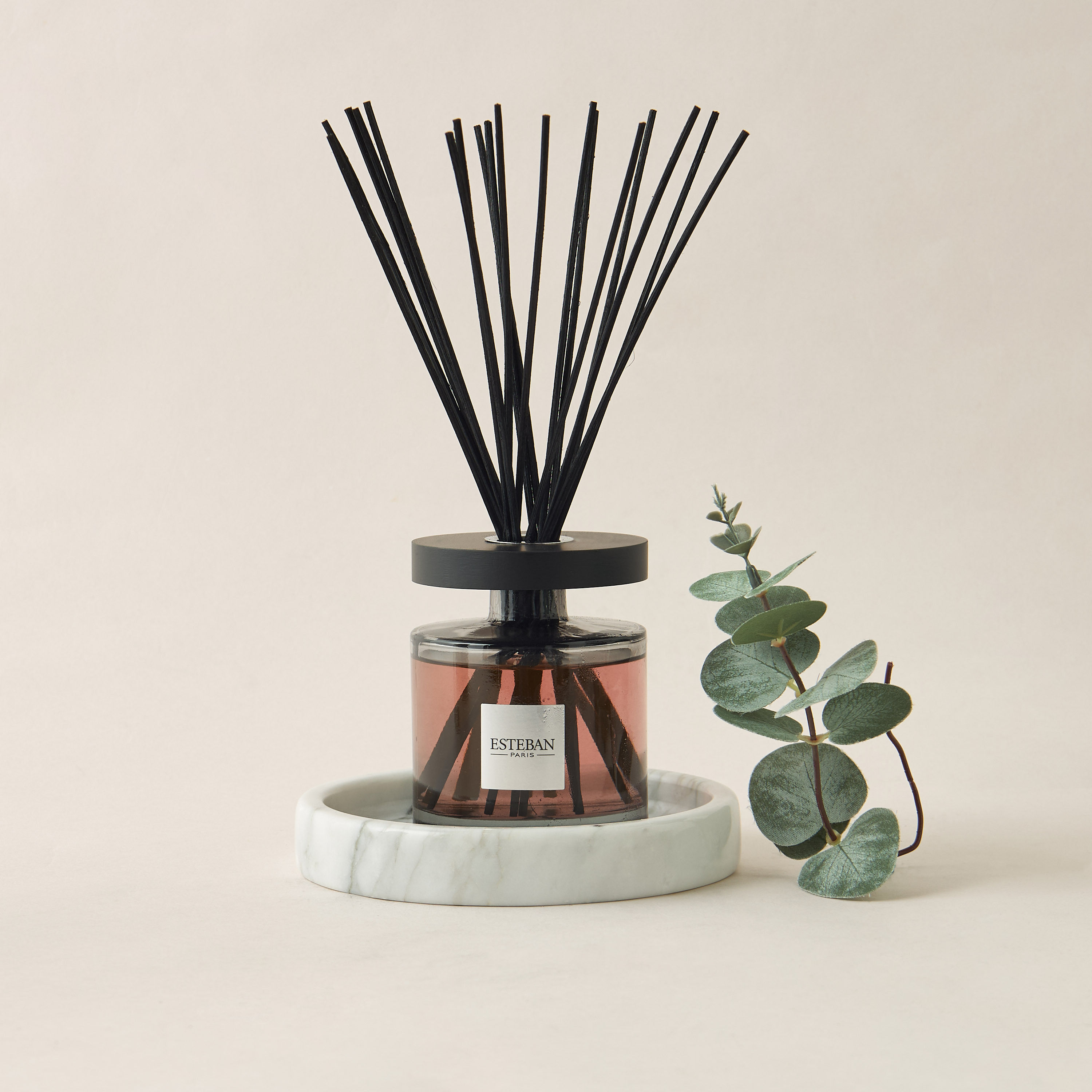موزع عطور بالأعواد برائحة نيرولي من إستيبان – 200 مل-household-homefragrance-reeddiffusers-image-1