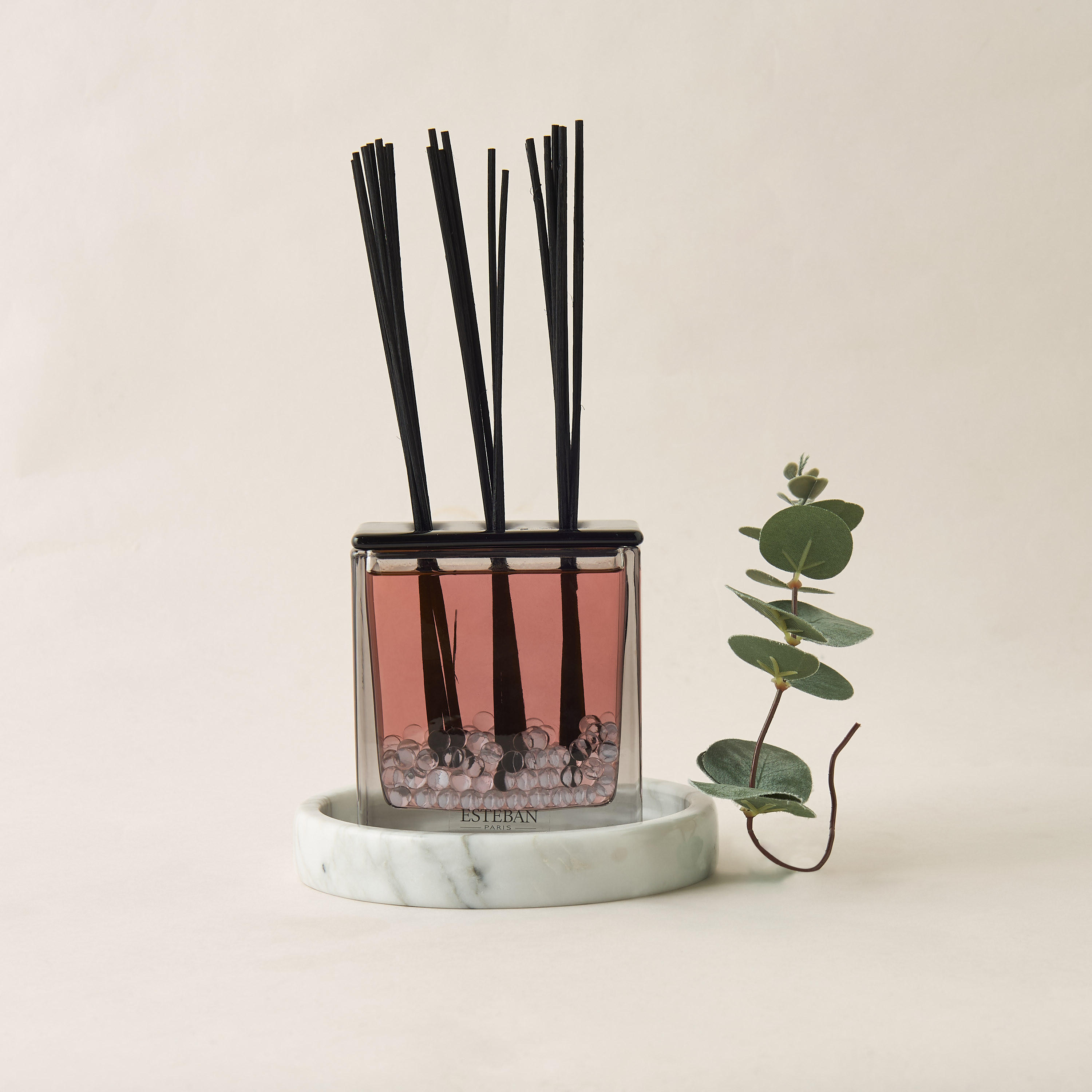 طقم موزع عطور أعواد برائحة نيرولي من استيبان - 250 مل-household-homefragrance-reeddiffusers-image-1