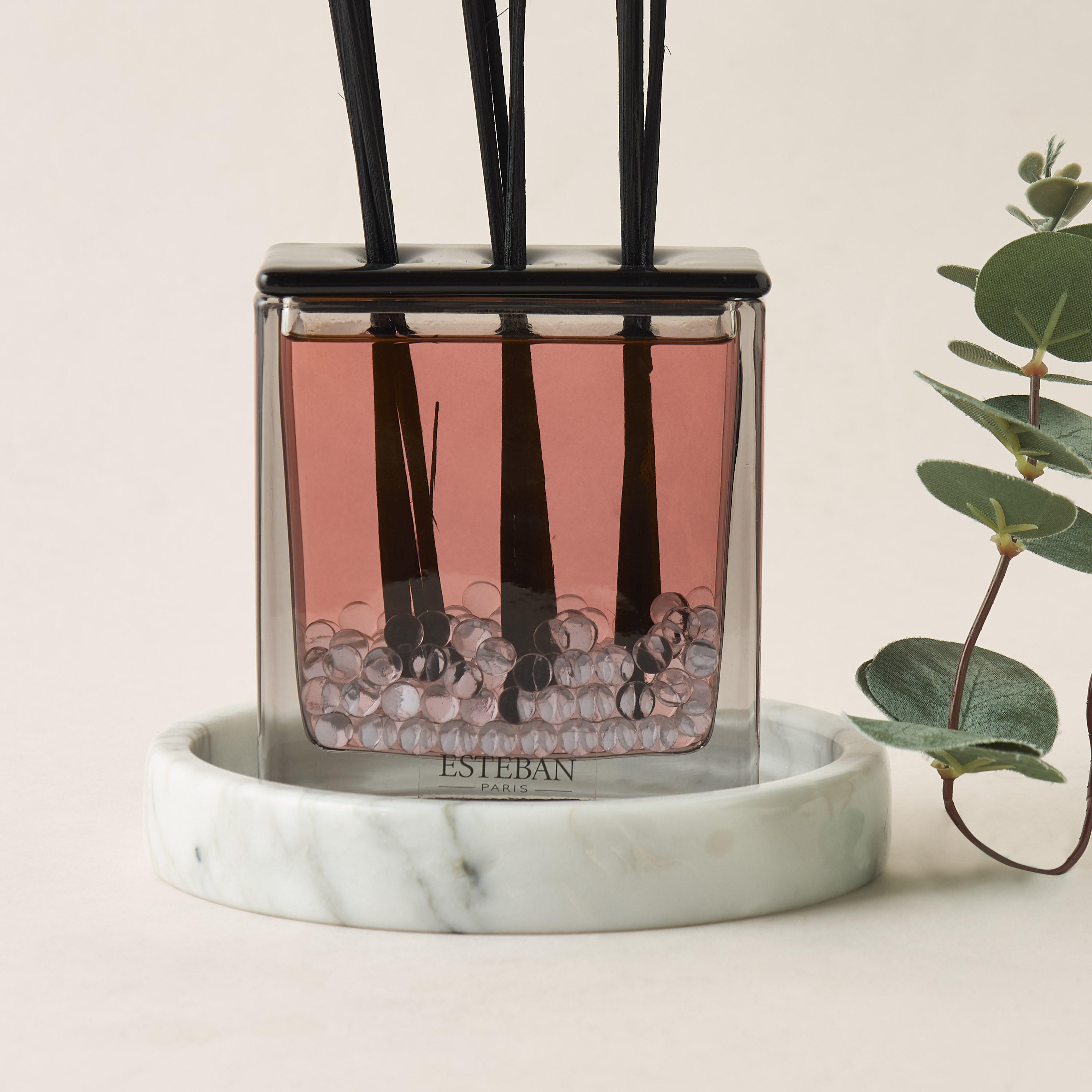 طقم موزع عطور أعواد برائحة نيرولي من استيبان - 250 مل-household-homefragrance-reeddiffusers-image-2