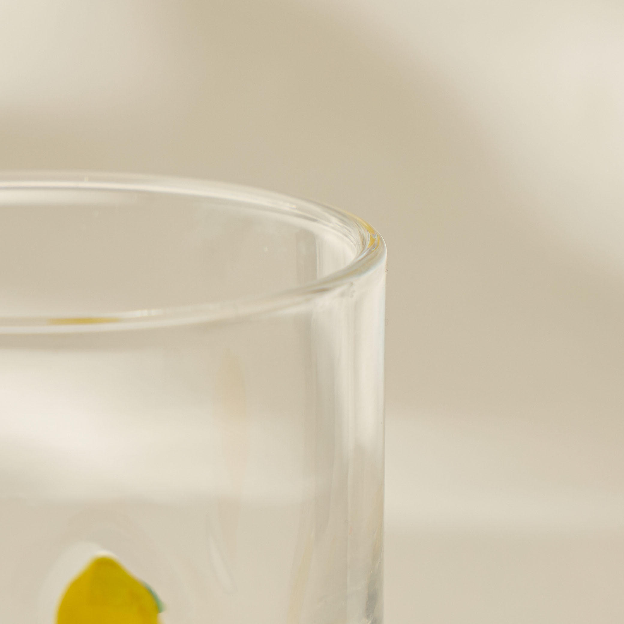 كأس زجاجي دي أو إف بزينة ليمون - 300 مل-household-dining-glassware-drinkingglasses-image-2