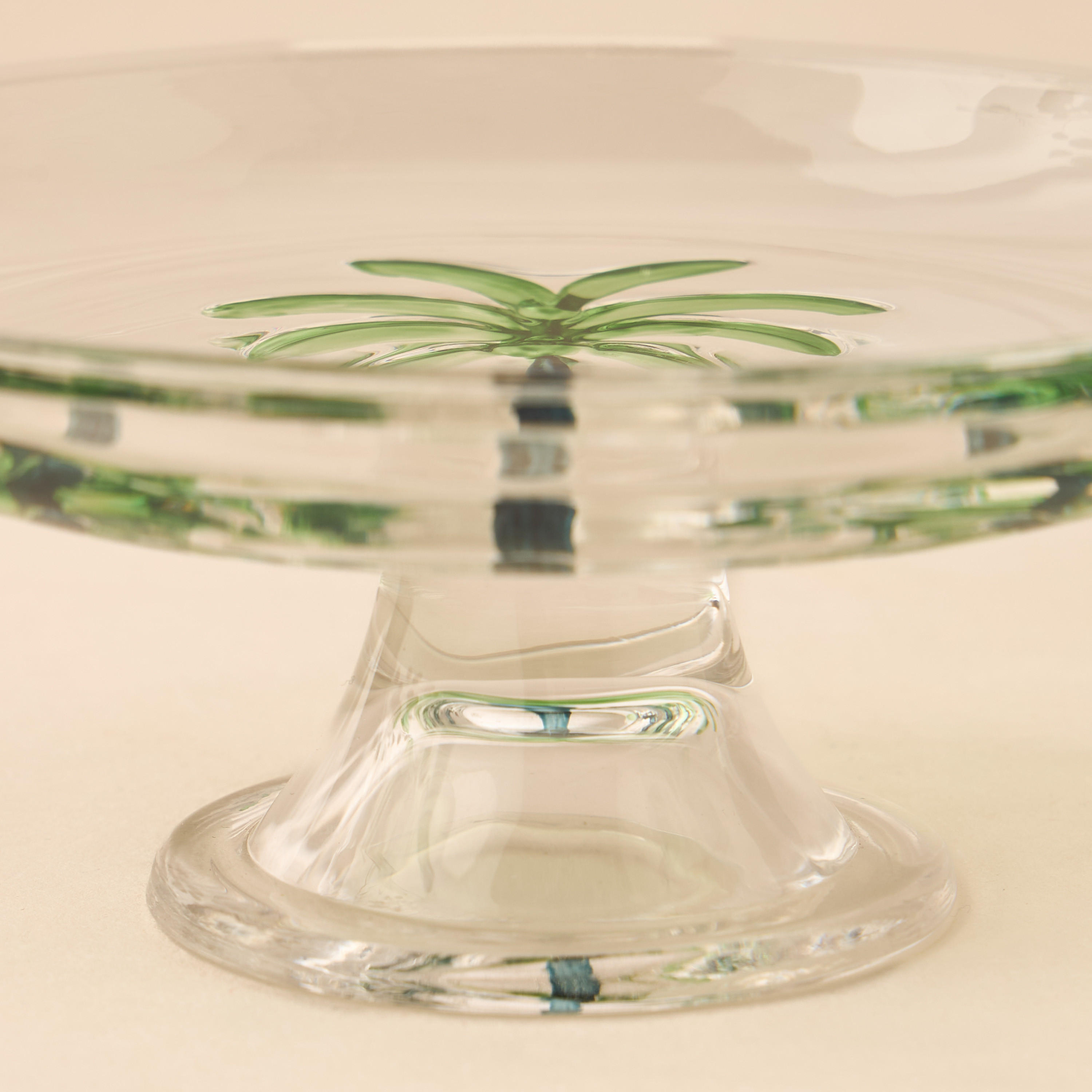 Palm Tree Debossed Glass Cake Stand - 15x4 cms-household-dining-serveware-cakestands-image-3