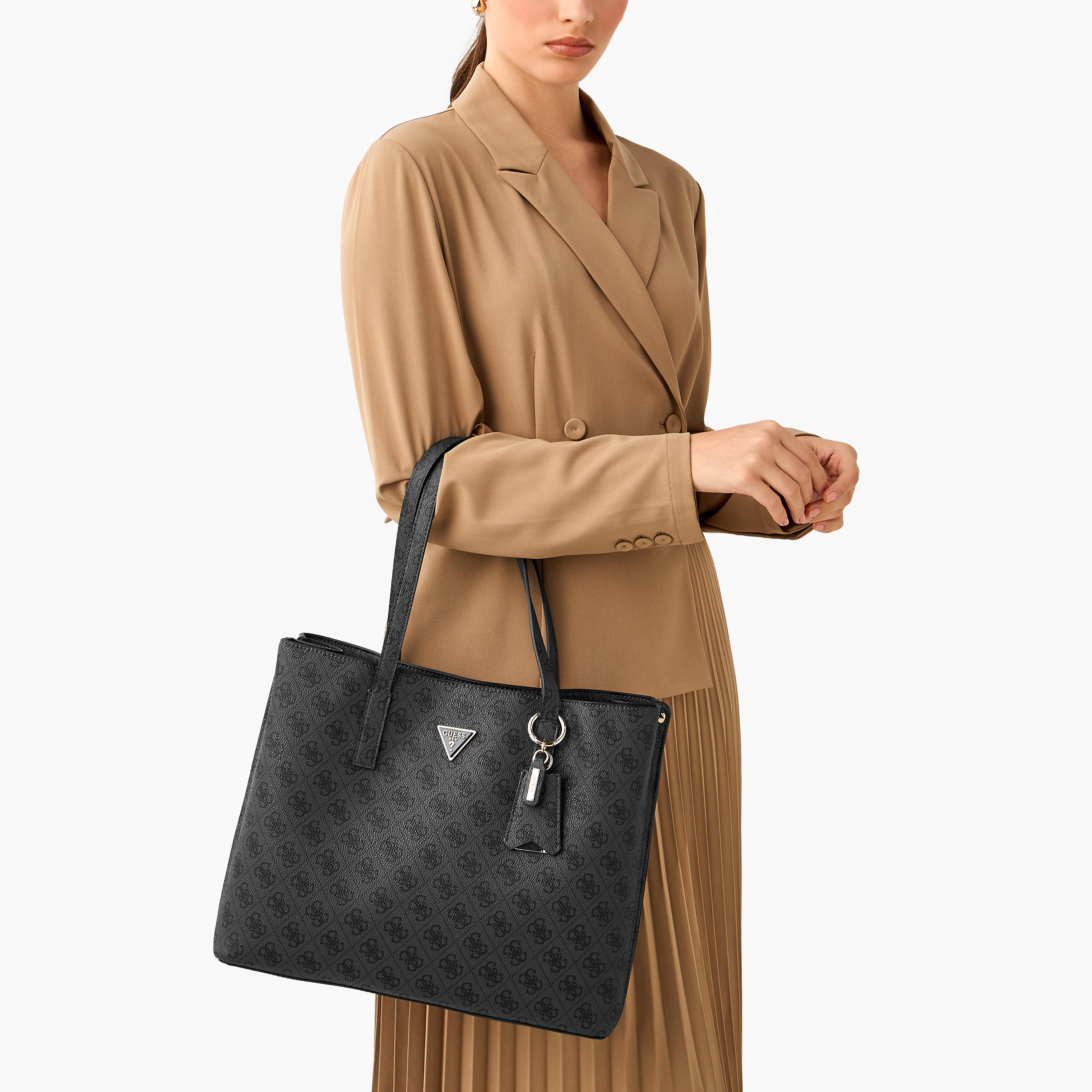 شنطة توتي بطبعات مونوجرام بسحاب إغلاق ميريديان II جيرل فريند من جيس-women-bagsandwallets-handbags-image-2