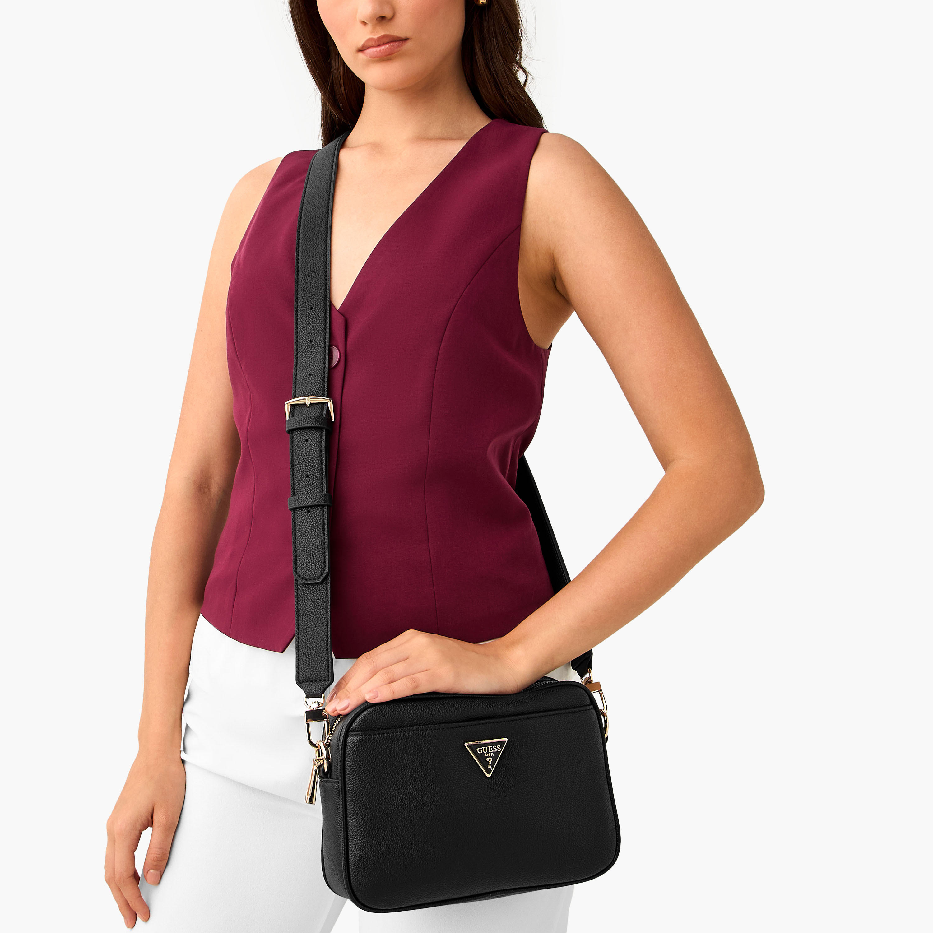 شنطة كروس بودي بارزة الملمس بحزام قابل للتعديل ميريديان من جيس-women-bagsandwallets-handbags-image-2