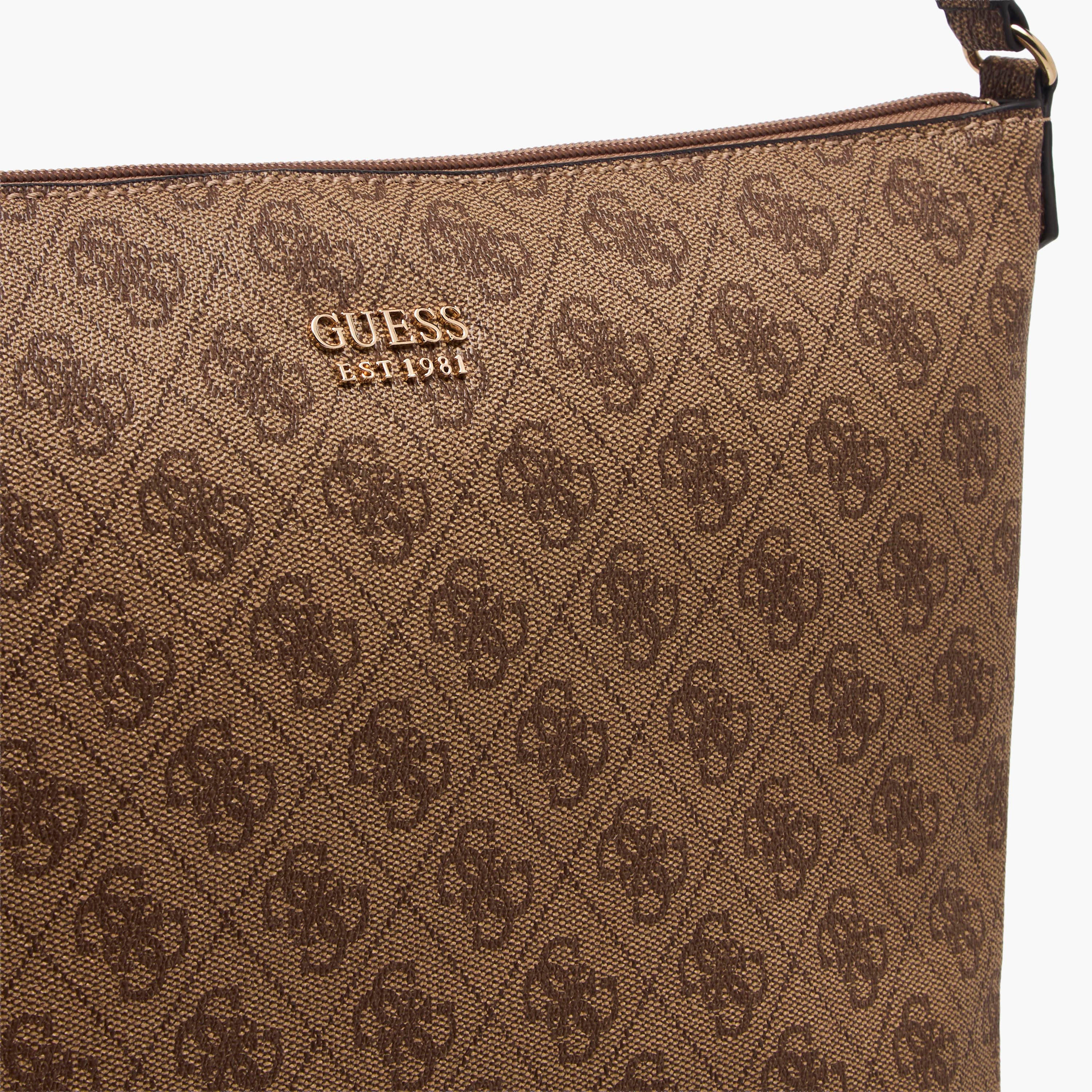 شنطة توتي بطبعات مونوجرام مع شنطة كتف ومحفظة برينتون من جيس-women-bagsandwallets-handbags-image-10
