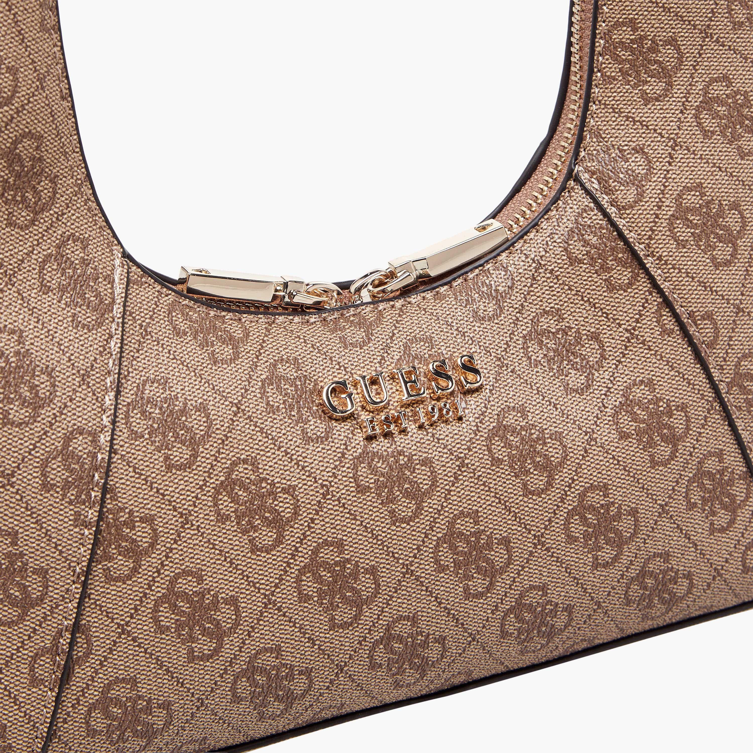 شنطة كتف بسحاب إغلاق وطبعات مونوجرام كاليستا من جيس-women-bagsandwallets-handbags-image-5