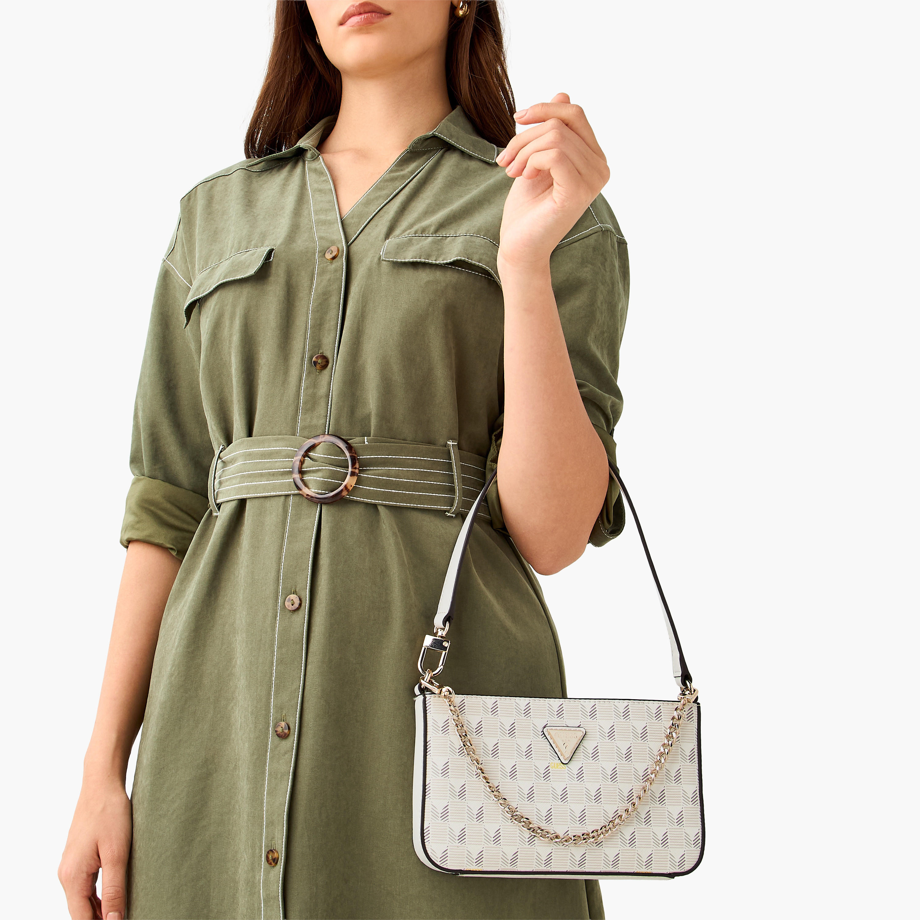 شنطة كتف صغيرة بتفاصيل سلسلة وبطبعات جي ويف II من جيس-women-bagsandwallets-handbags-image-2
