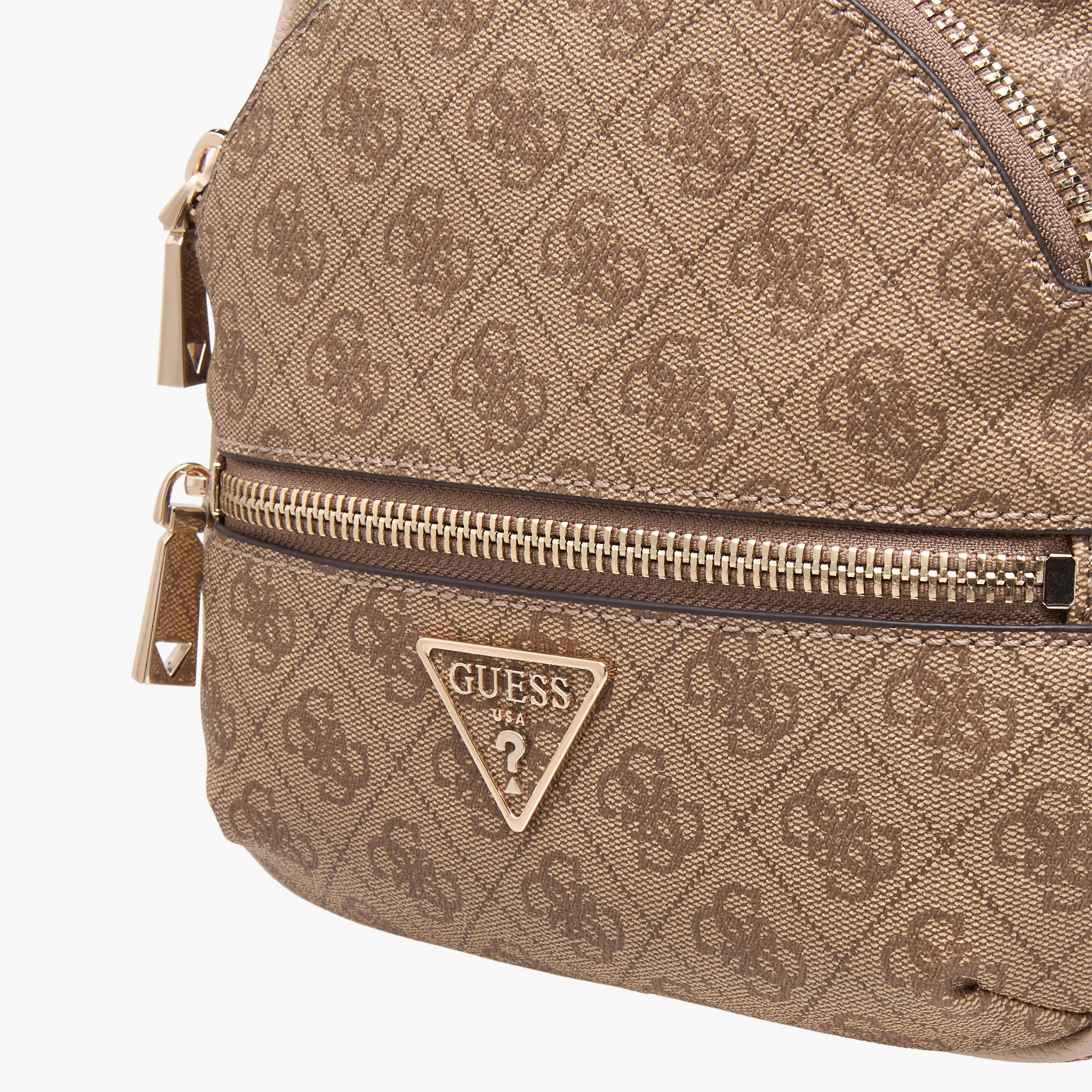 شنطة ظهر بطبعات مونوجرام وأحزمة كتف قابلة للتعديل مانهاتن من جيس-women-bagsandwallets-handbags-image-6
