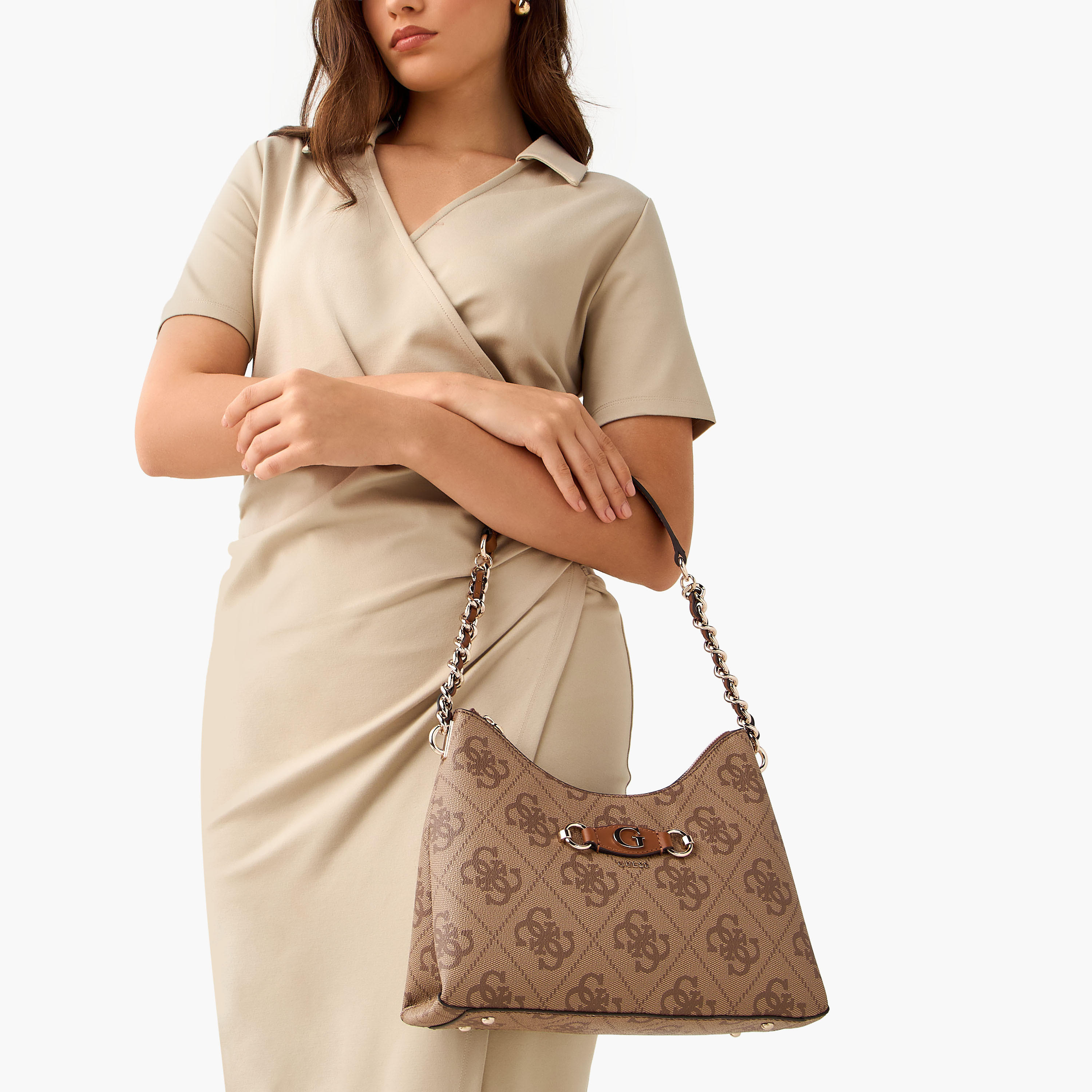 شنطة كتف بسحاب إغلاق وطبعات مونوجرام إيزي من جيس-women-bagsandwallets-handbags-image-2
