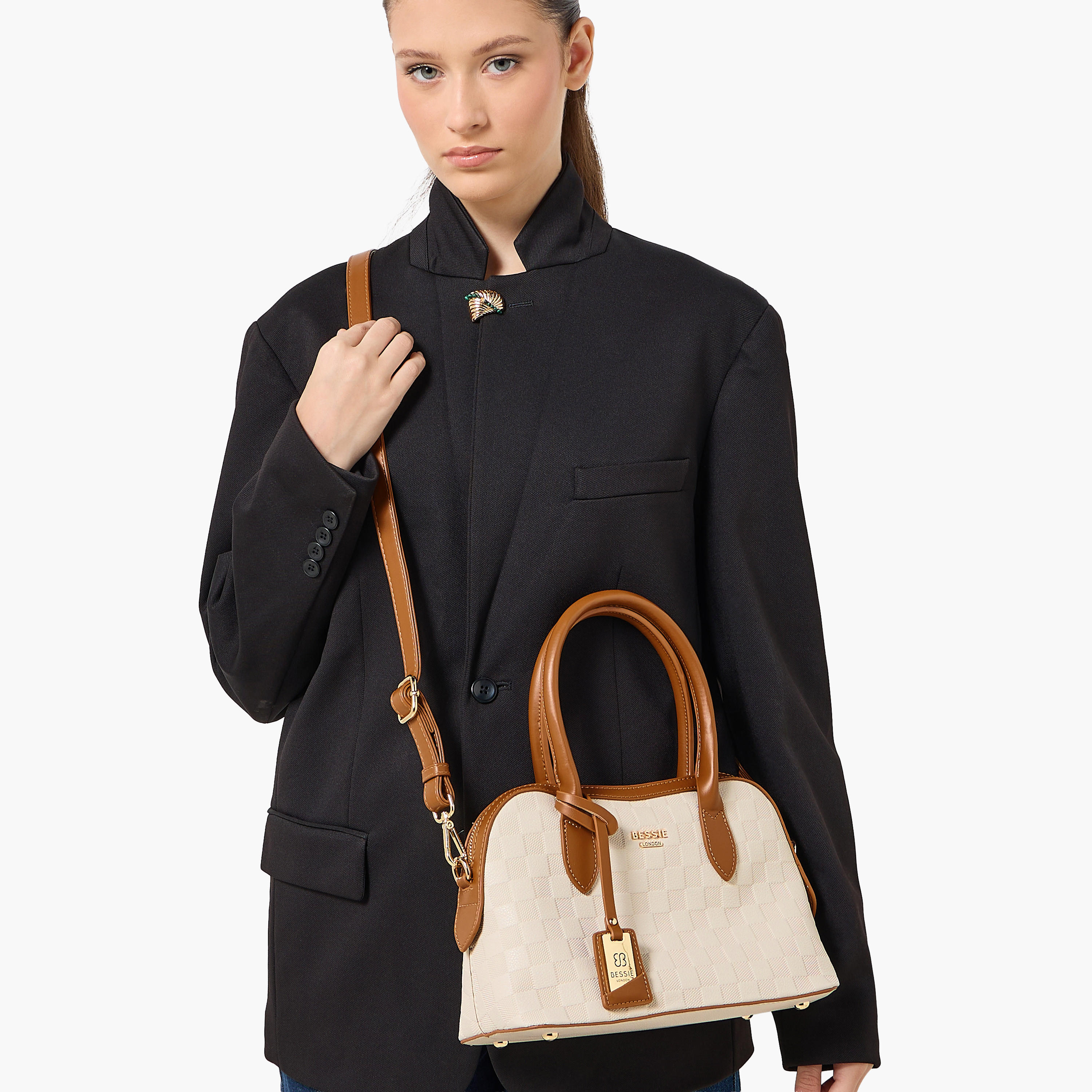 شنطة كروس بودي مربعات بحزتم قابل للفصل من بيسي لندن-women-bagsandwallets-handbags-image-8