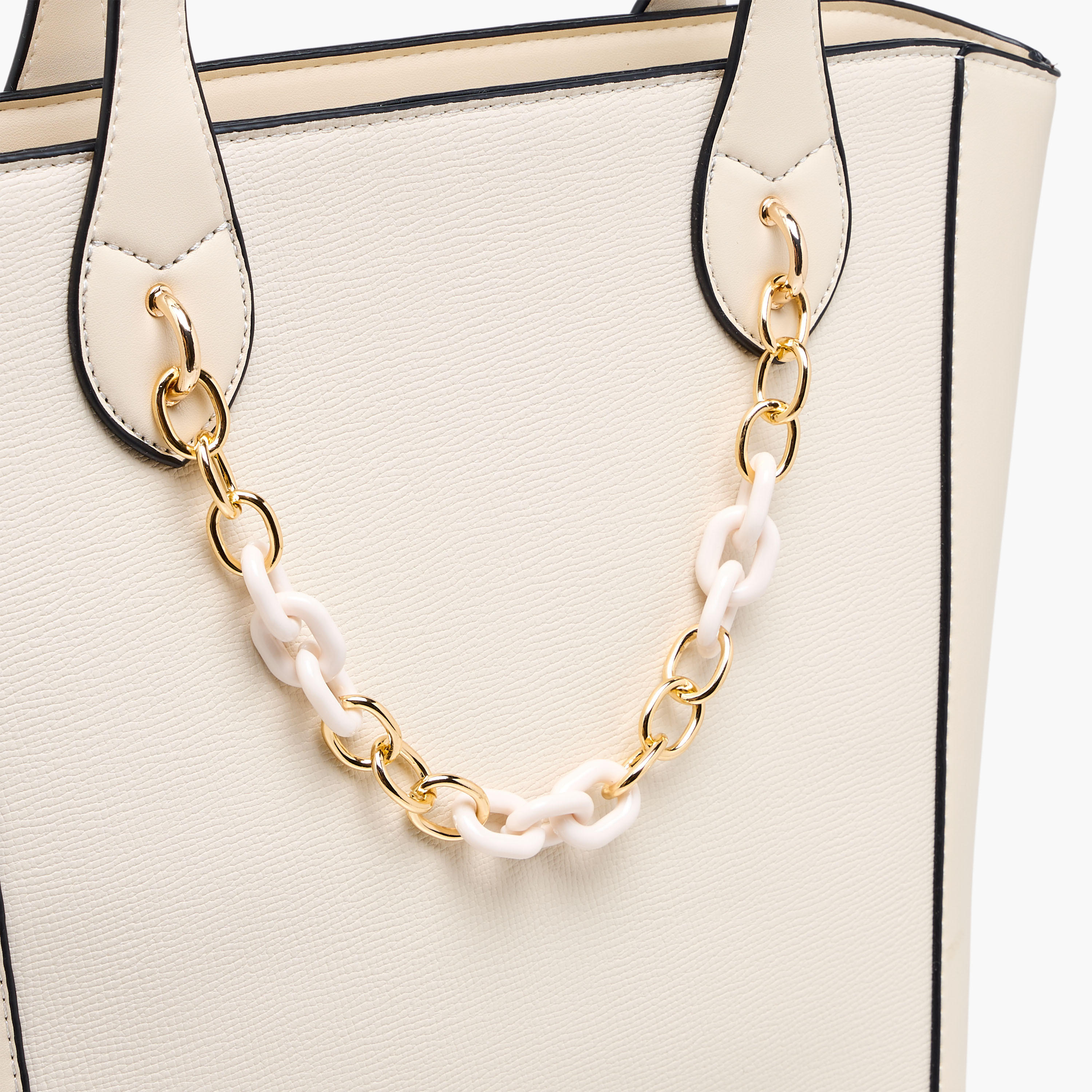 شنطة توتي بتفاصيل سلسلة من ساشا توم-women-bagsandwallets-handbags-image-5