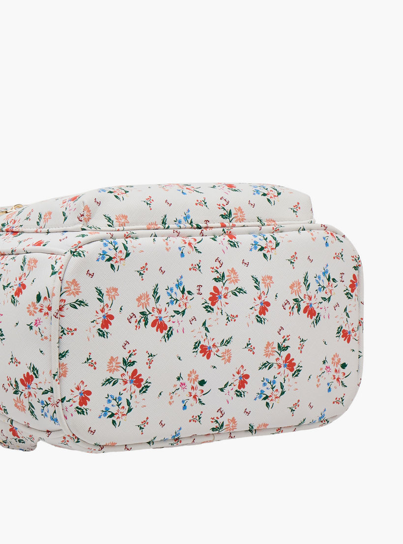 شنطة ظهر بطبعة زهور مع أحزمة كتف قابلة للتعديل من ساشا-women-bagsandwallets-backpacks-image-6