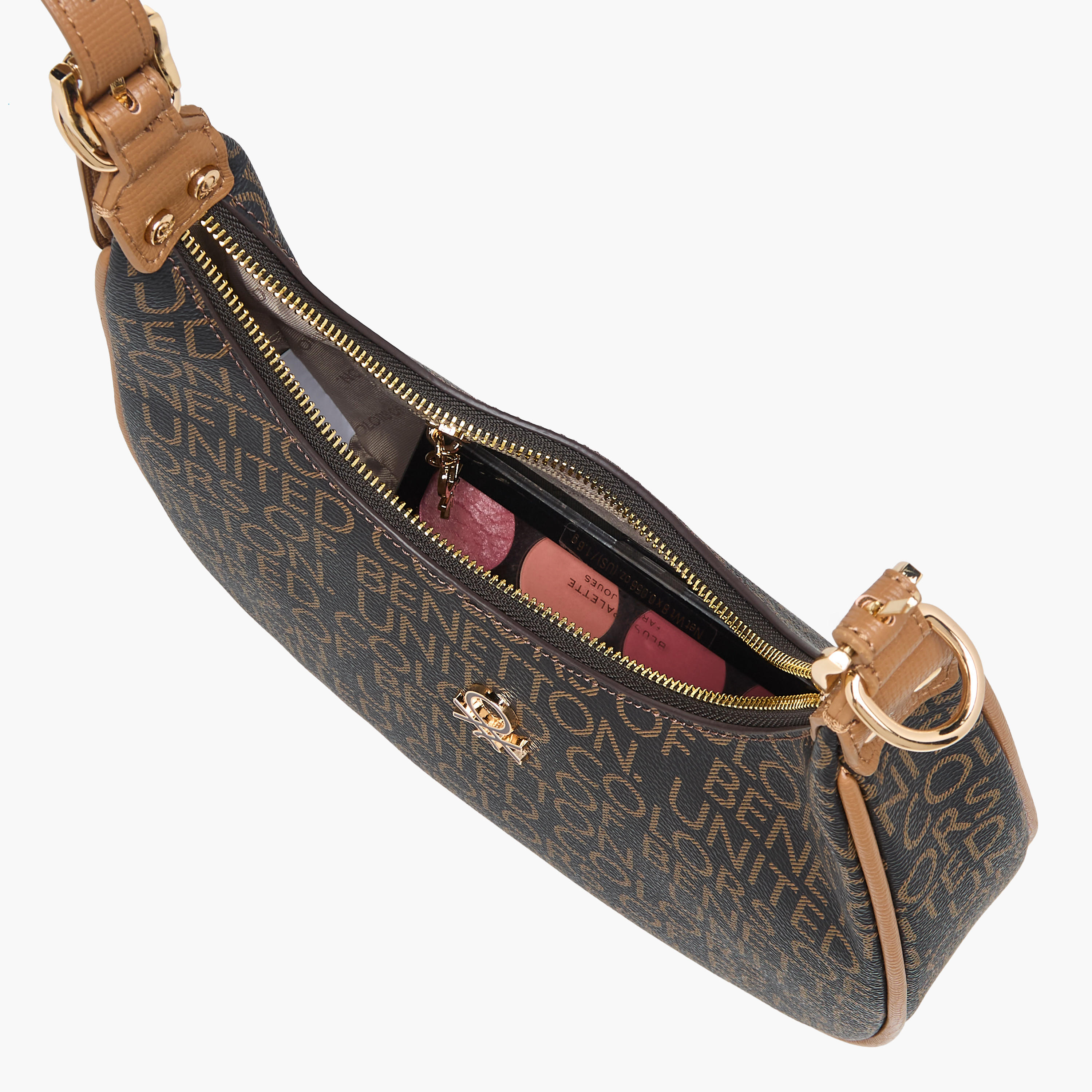 شنطة باجيت بطبعات مونوجرام وسحّاب إغلاق من يونايتد كولورز أوف بينيتون-women-bagsandwallets-handbags-image-9
