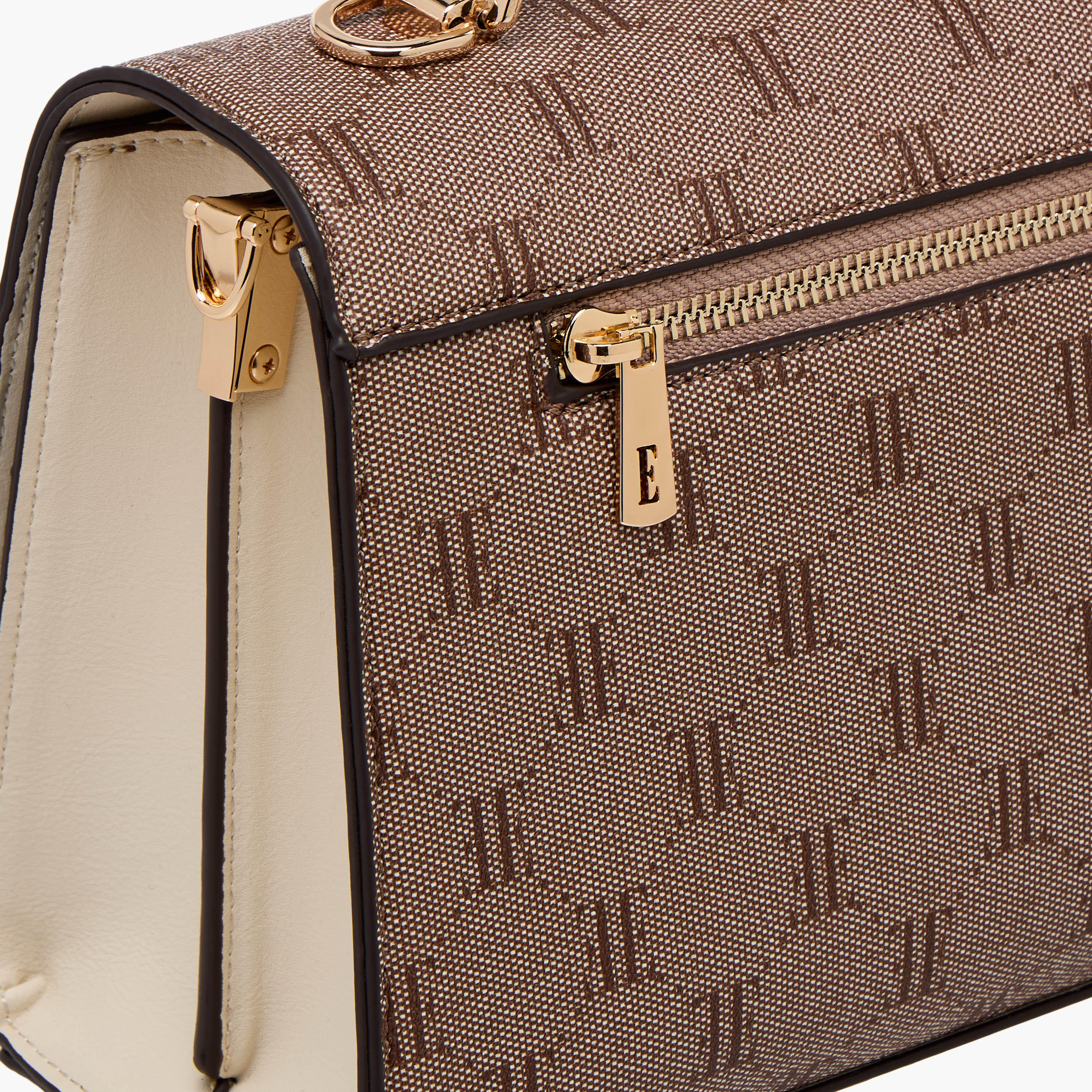 شنطة ساتشيل مونوجرام بارزة الملمس بحزام قابل للفصل من إيل-women-bagsandwallets-handbags-image-5