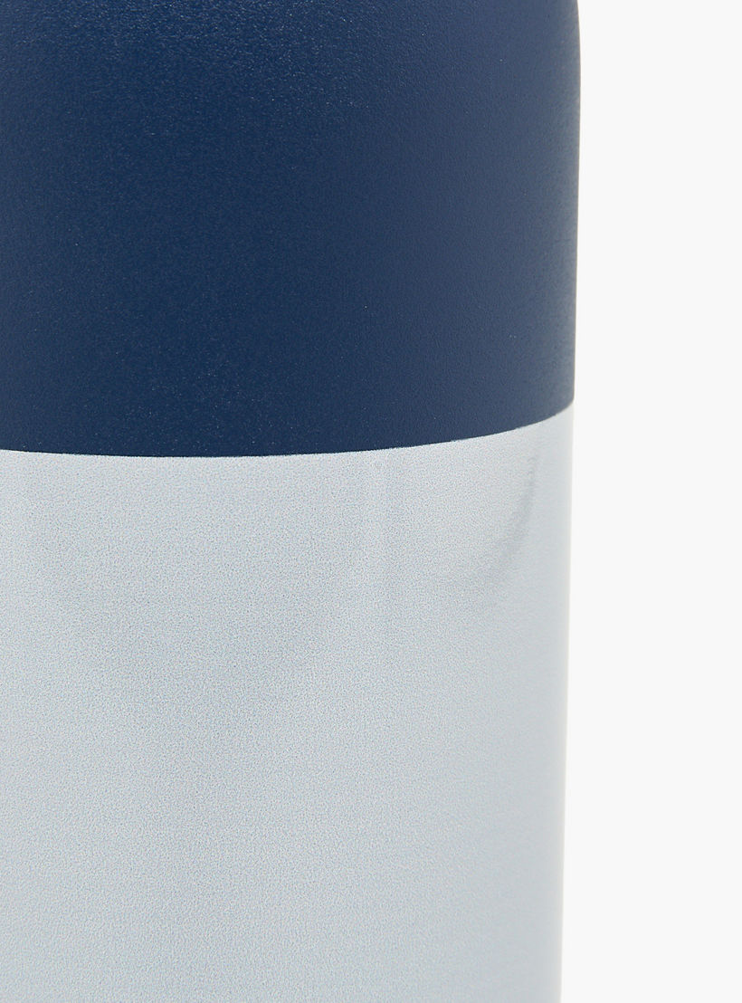 Findz Stainless Steel Double Wall Insulated Water Bottle with Silicone Handle - 500 ml-household-dining-drinkserveware-bottles-image-5