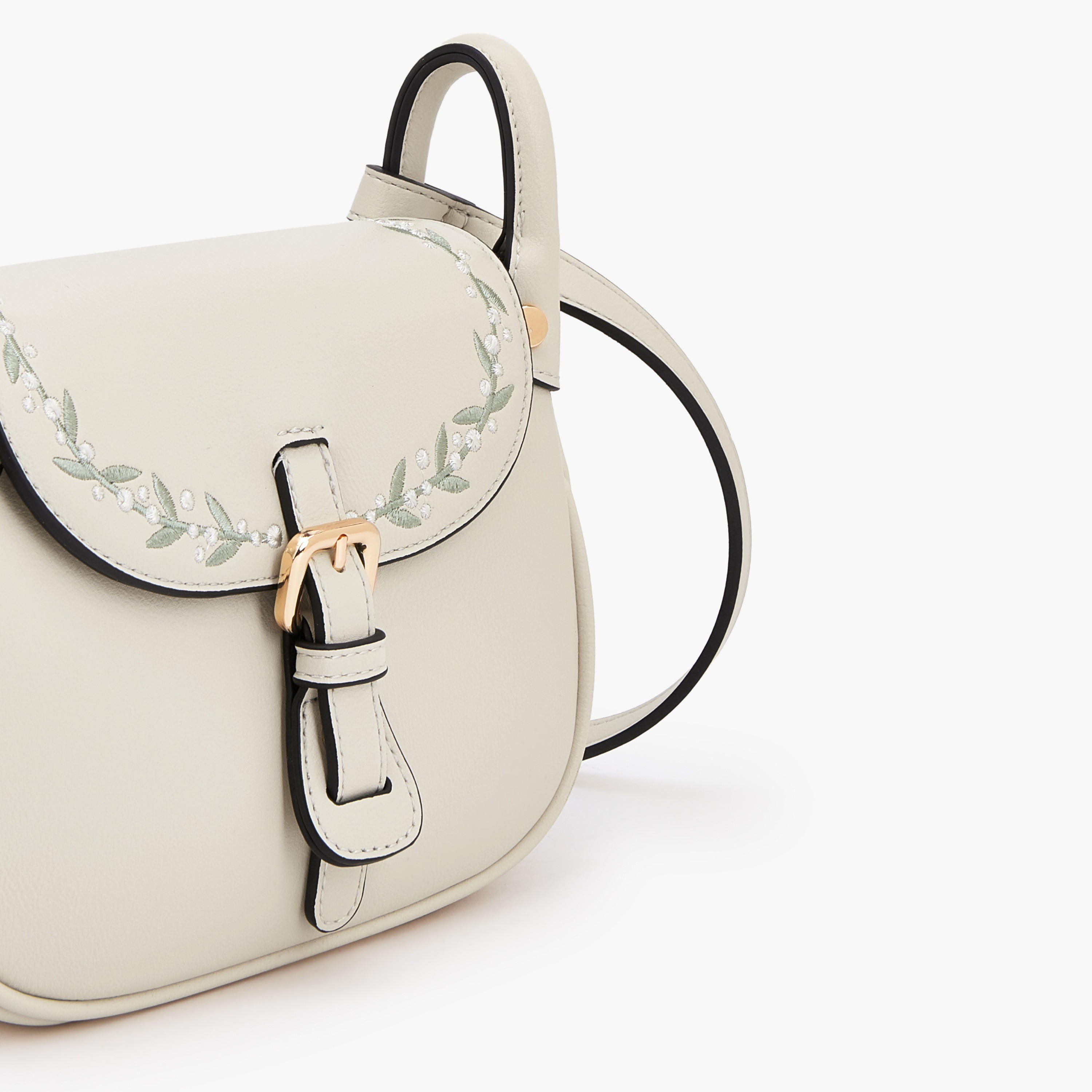 شنطة كروس بودي مطرزة بزر إغلاق من سيليست-women-bagsandwallets-handbags-image-4