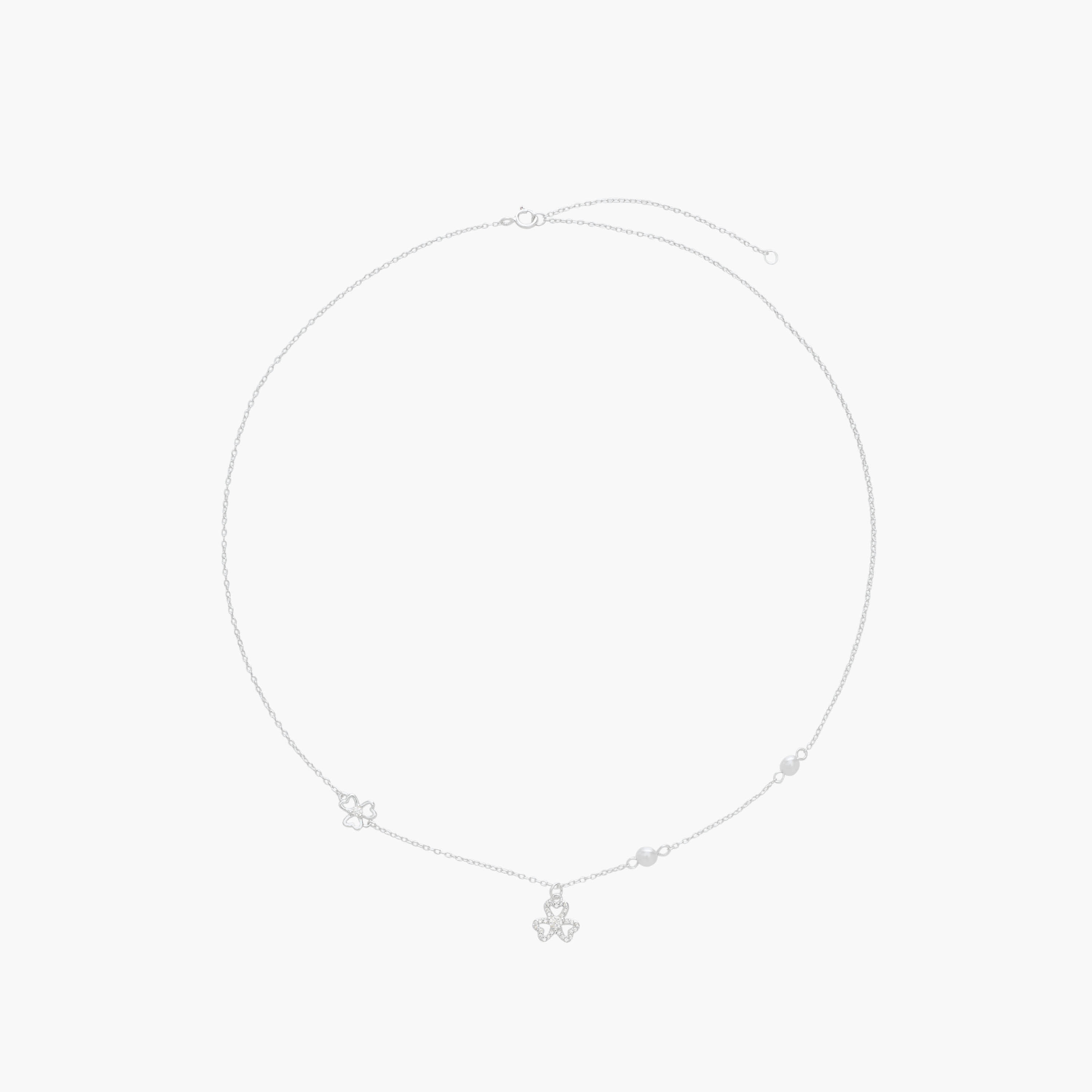 عقد فضي اللون بدلاية زهرية مزينة-women-watchesandjewellery-jewellery-necklacesandpendants-image-1