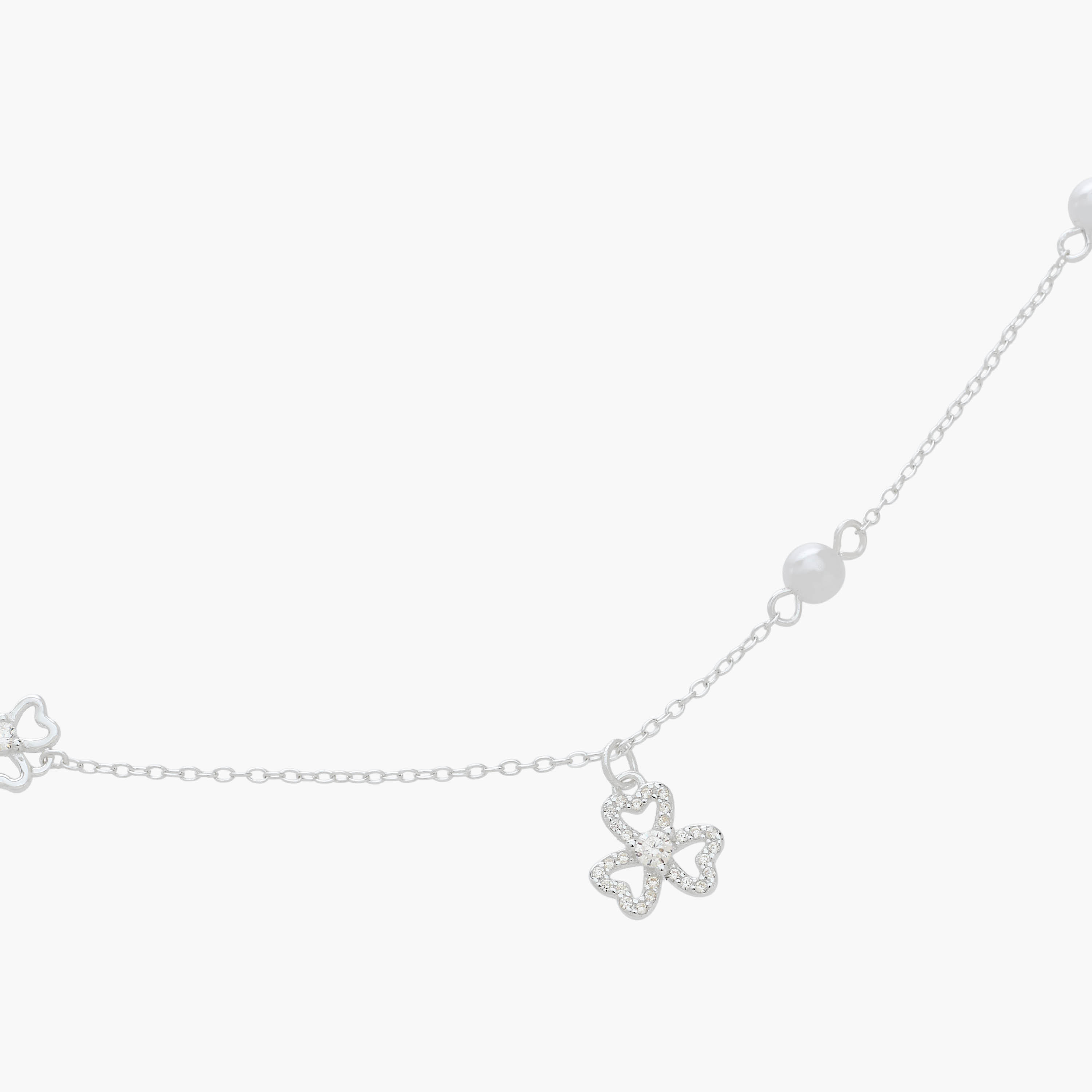 عقد فضي اللون بدلاية زهرية مزينة-women-watchesandjewellery-jewellery-necklacesandpendants-image-4