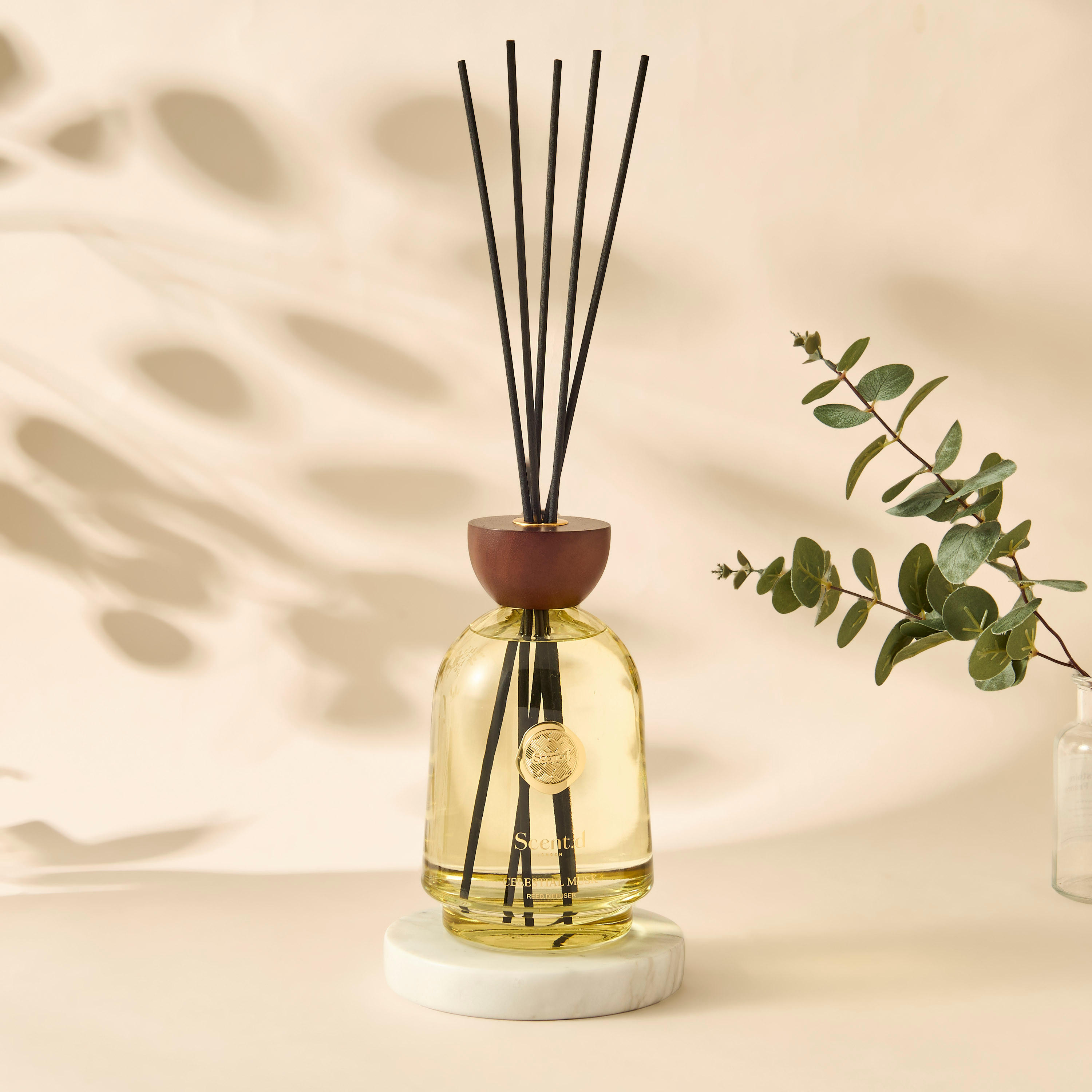 موزع عطور سيليستيال مسك بالأعواد الخشبية من سنت.دي لندن - 1000 مل-household-homefragrance-reeddiffusers-image-1