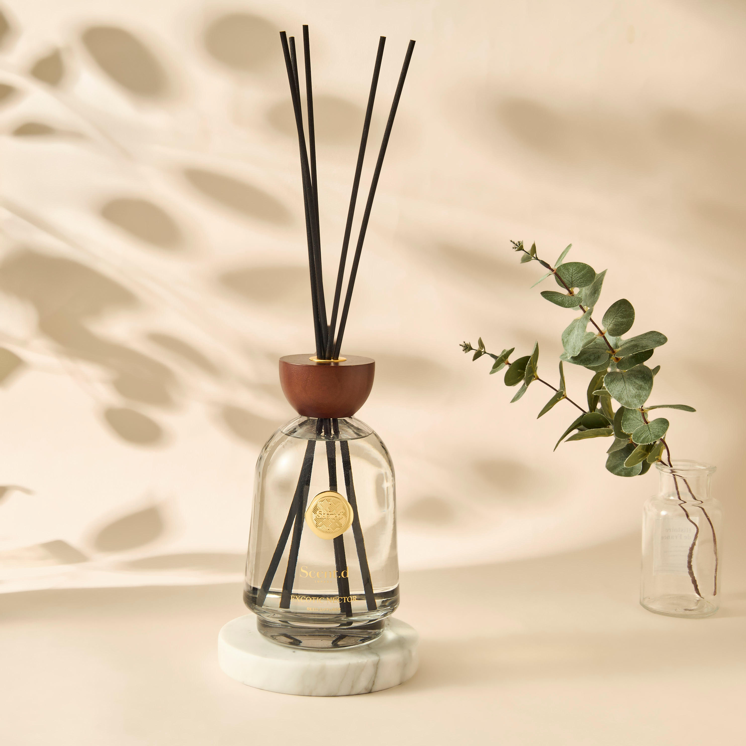 Scent.d London Exotic Nector Reed Diffuser - 1000 ml-household-homefragrance-reeddiffusers-image-1