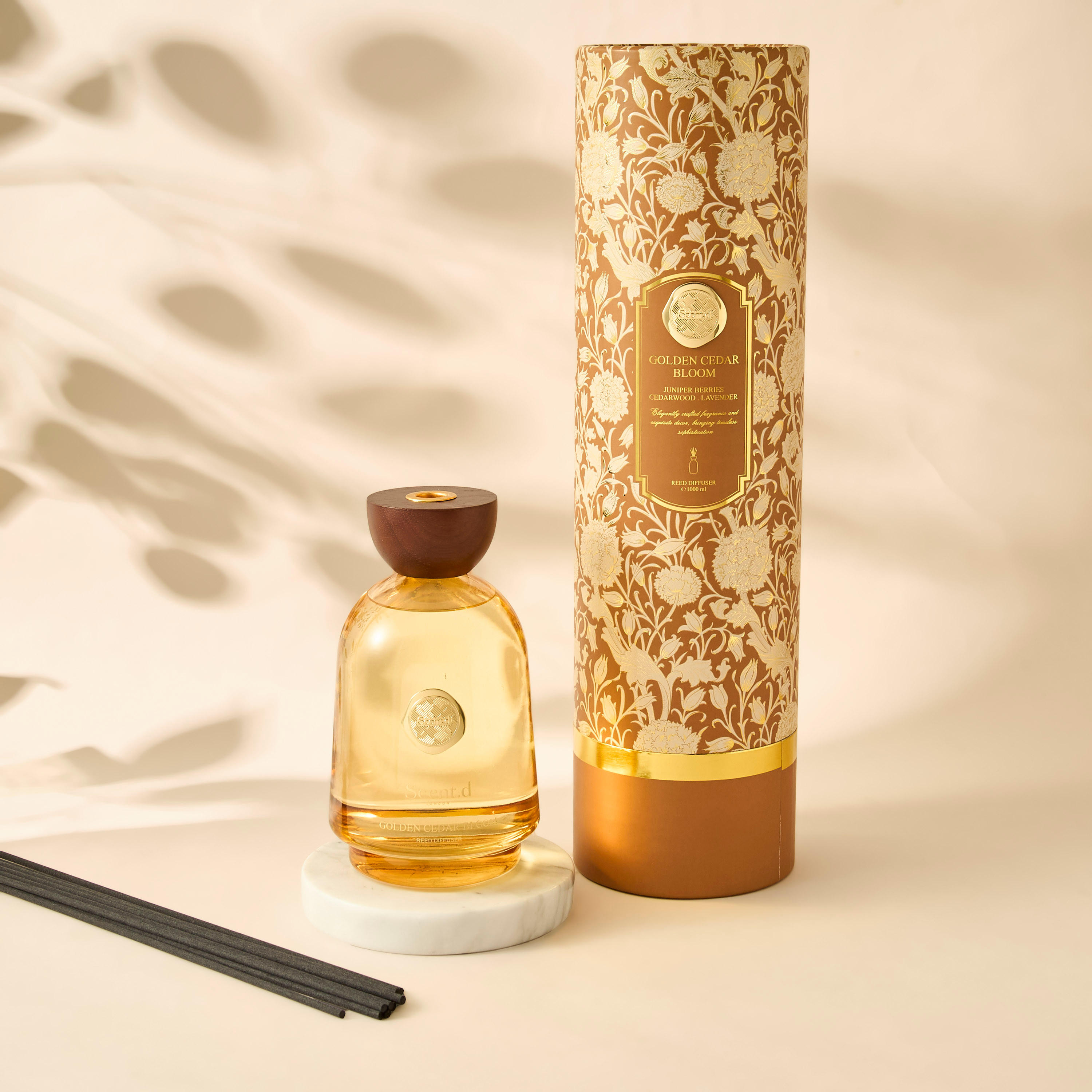 Scent.d London Golden Cedar Bloom Reed Diffuser - 1000 ml-household-homefragrance-reeddiffusers-image-4
