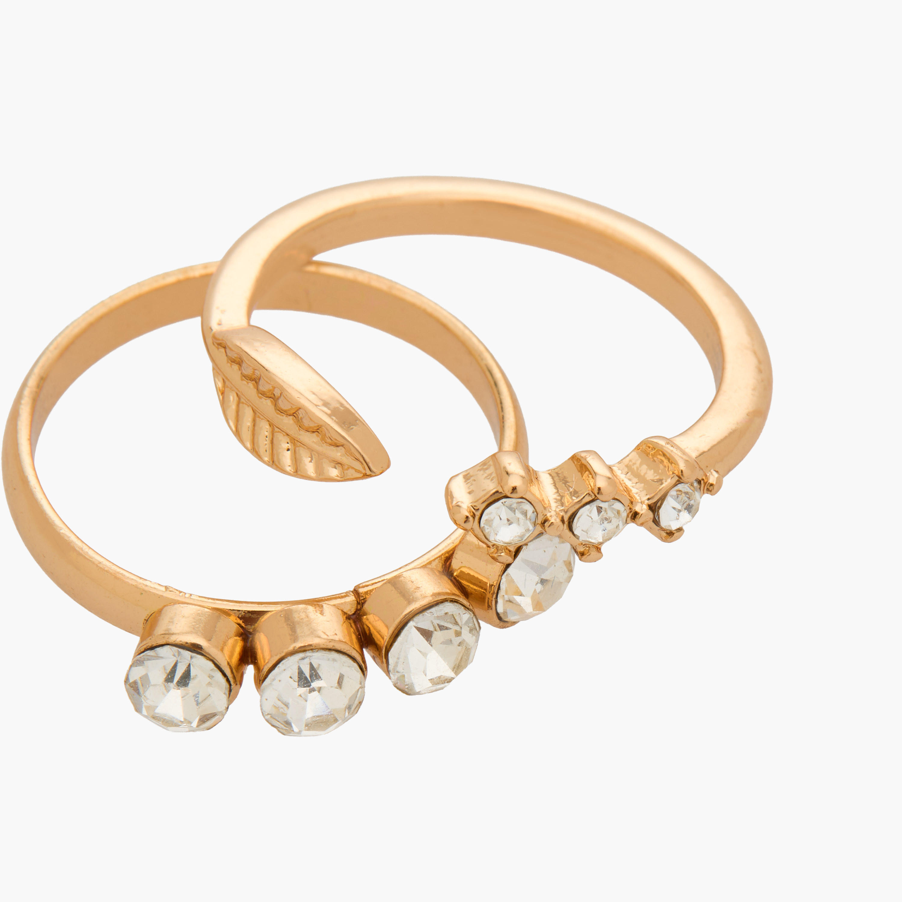 طقم خواتم بلون ذهبي متنوع - 5 قطع-women-watchesandjewellery-jewellery-rings-image-3