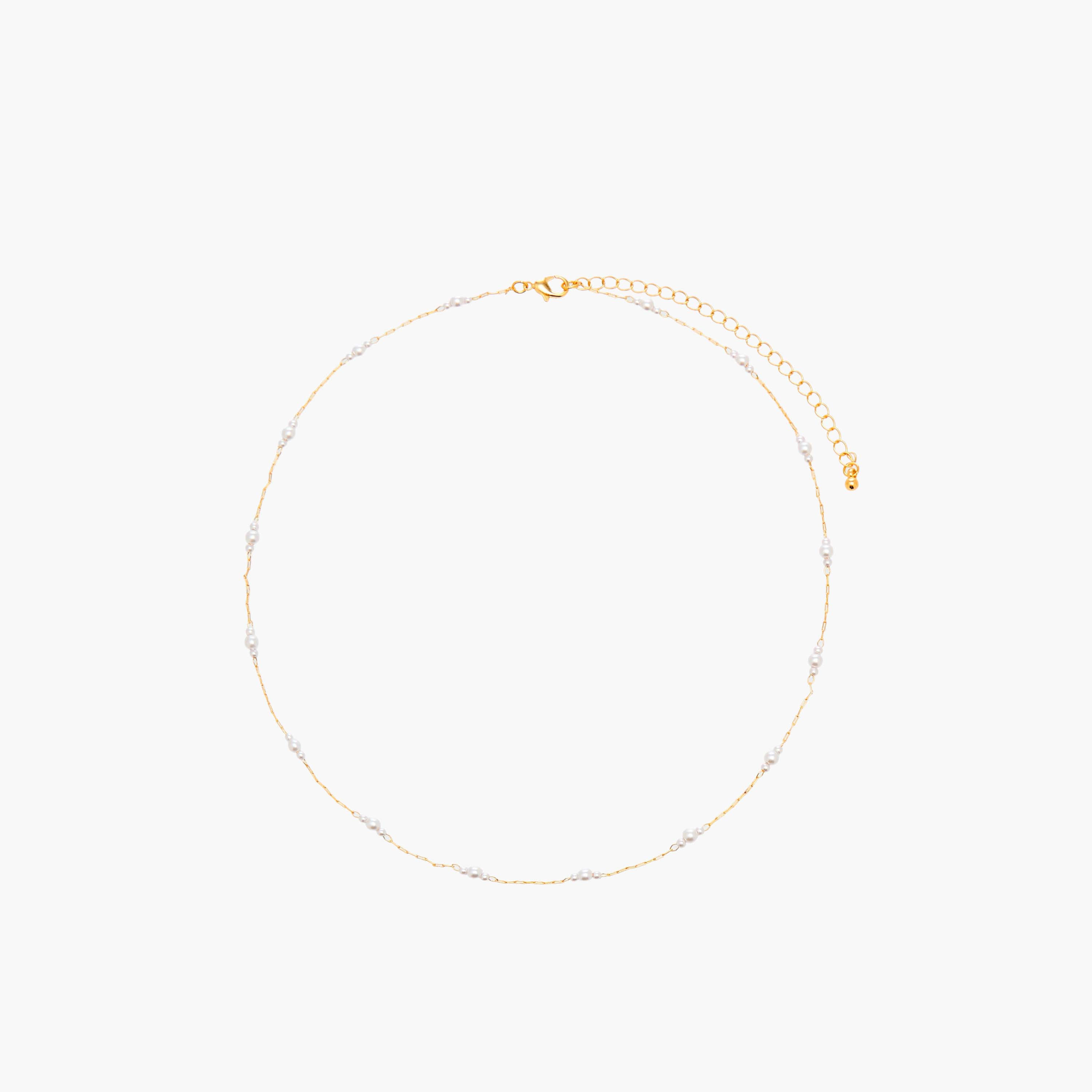 عقد بلون ذهبي وتفاصيل لؤلؤ-women-watchesandjewellery-jewellery-necklacesandpendants-image-1