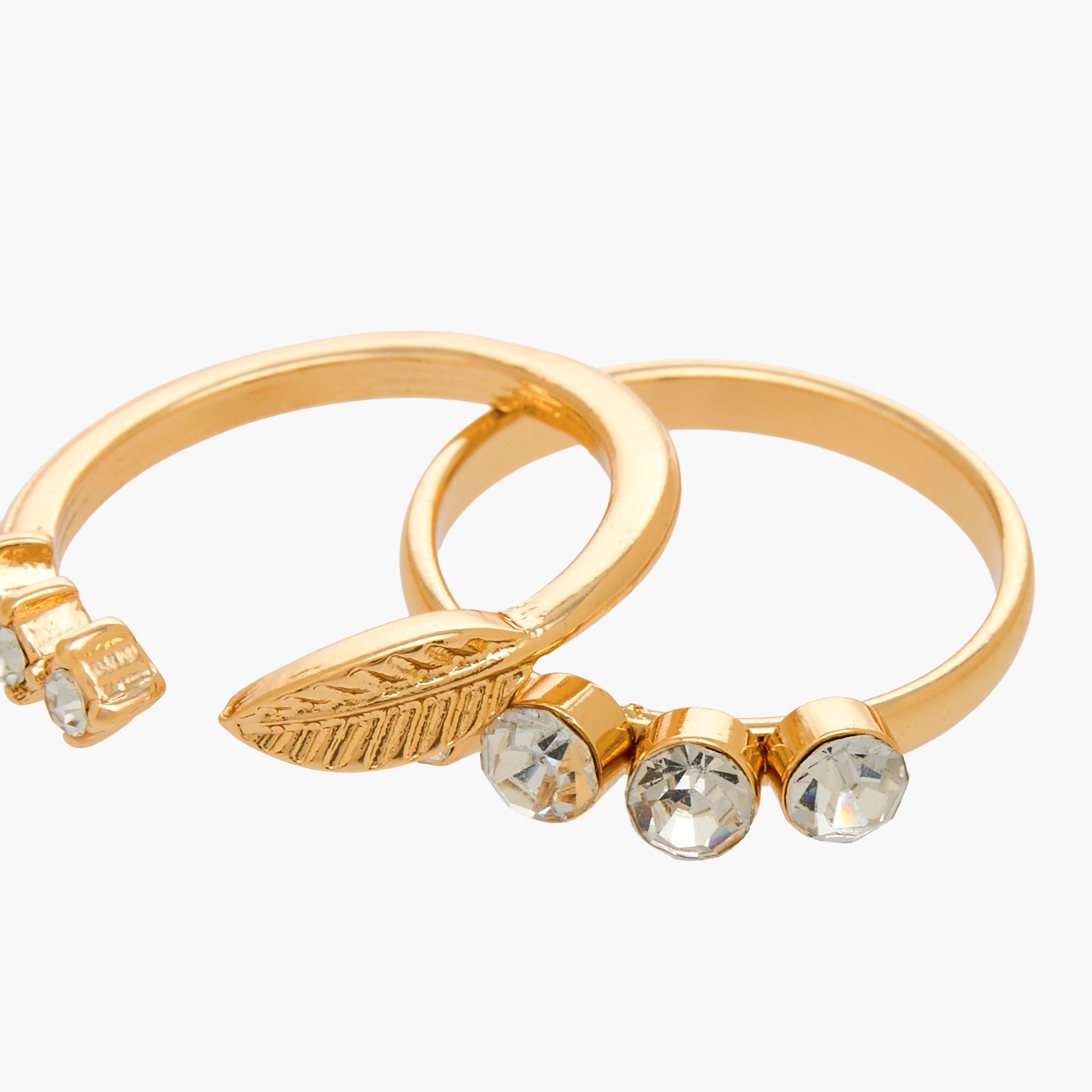 Set of 5 - Stackable Gold Tone Ring with Assorted Design-women-watchesandjewellery-jewellery-rings-image-3
