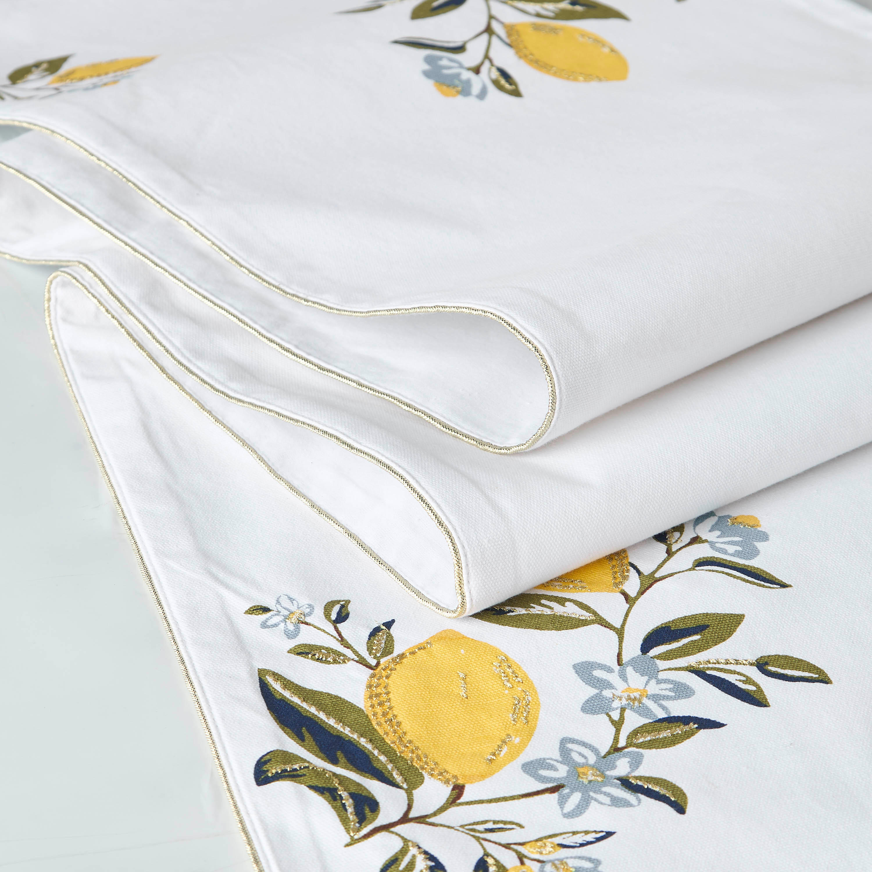 Lemon Print Table Runner - 180x33 cms-household-dining-tablelinen-runnersandtablecovers-image-1