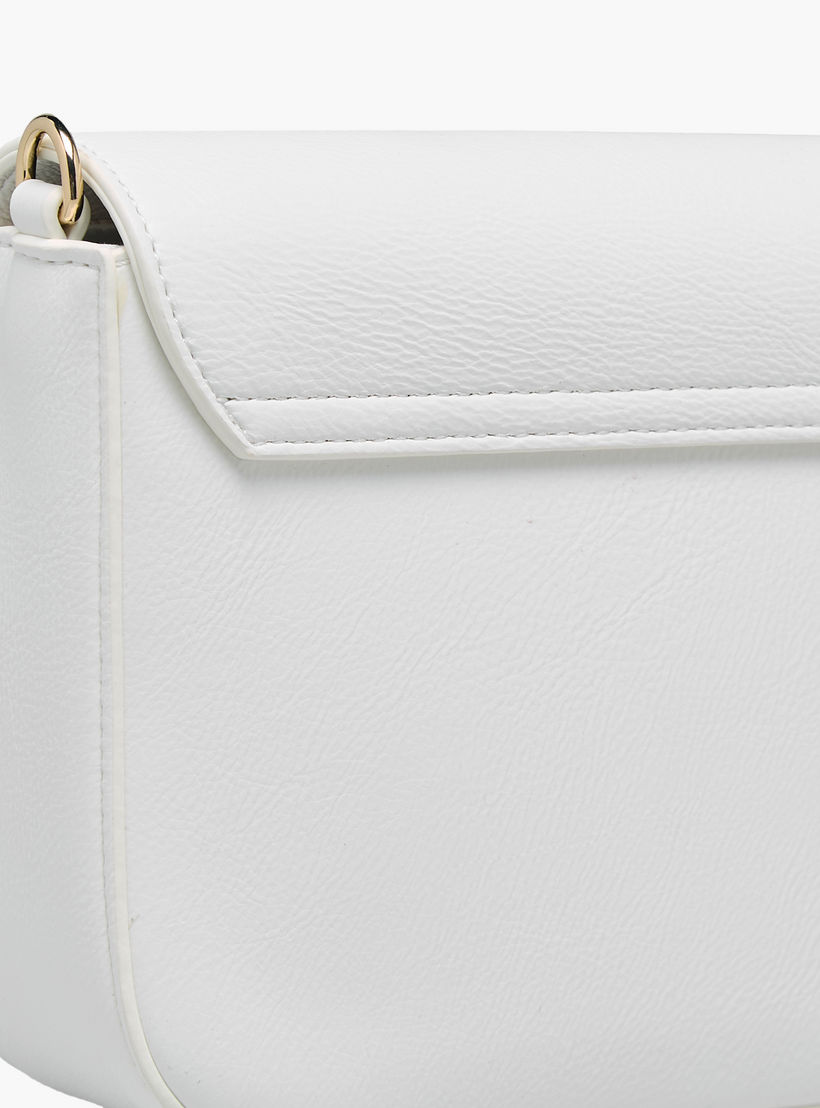 شنطة كروس بودي بملمس مموج بارز وحزام سلسلة من ساشا-women-bagsandwallets-handbags-image-6