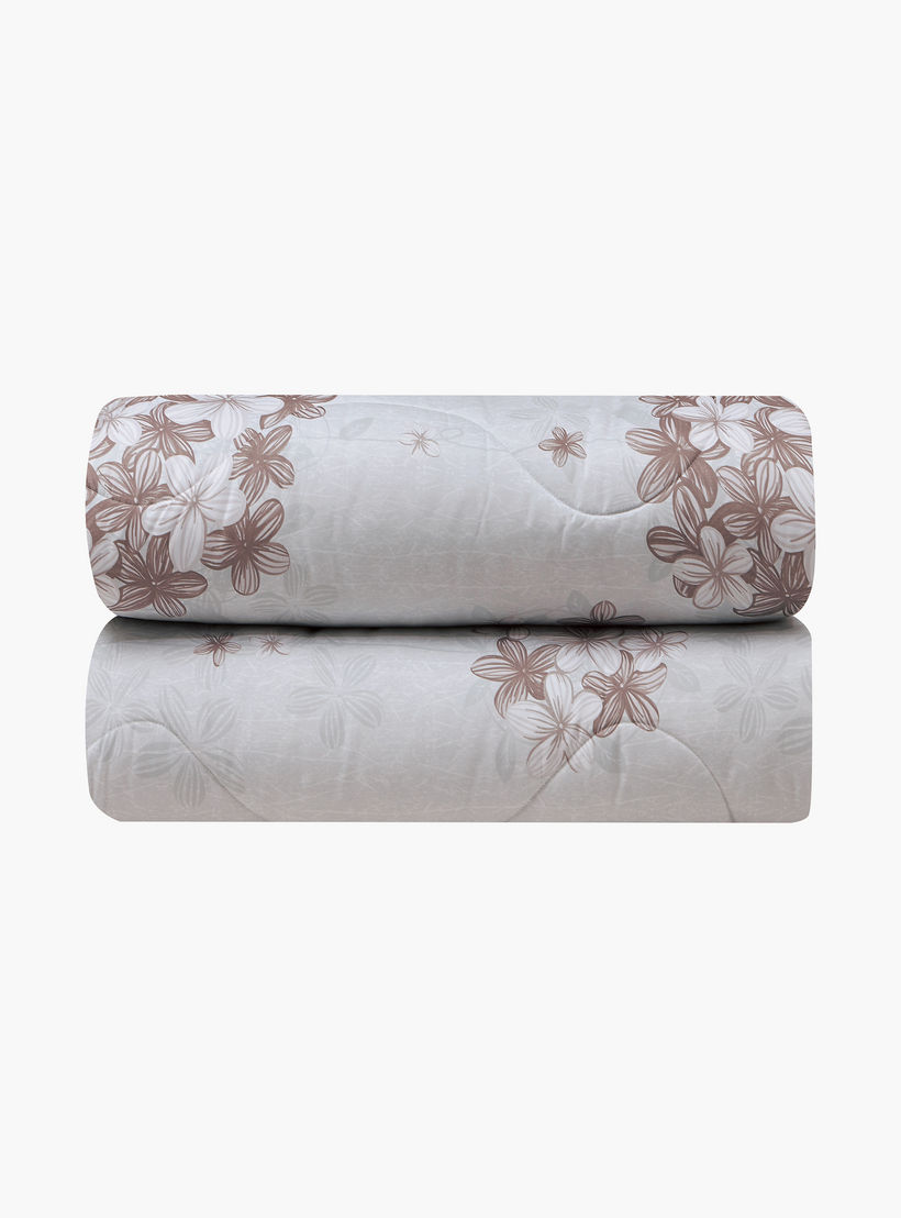 Lifestyle Queen Floral Print 4 Piece Reversible Comforter Set - 170x240cms-household-bedding-comfortersandbedspreads-comforters-image-3
