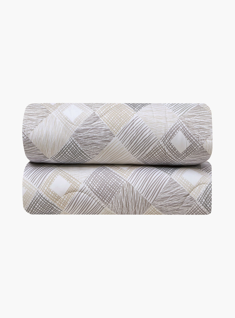 Lifestyle Queen Geometric 4 Piece Reversible Comforter Set -170x240cms-household-bedding-comfortersandbedspreads-comforters-image-3