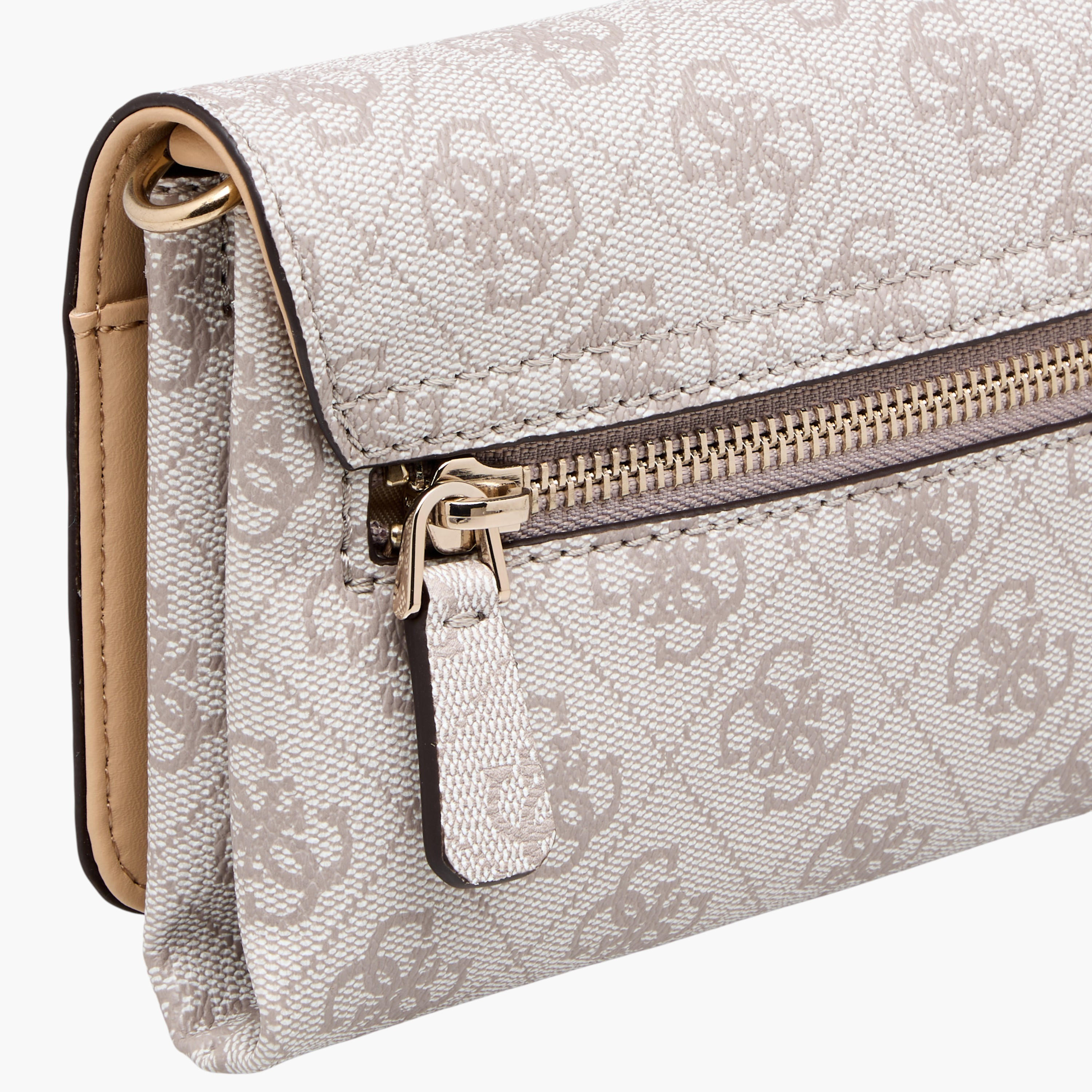 شنطة كروس بودي بحزام قابل للتعديل وطبعات مونوجرام نويل II من جيس-women-bagsandwallets-handbags-image-6