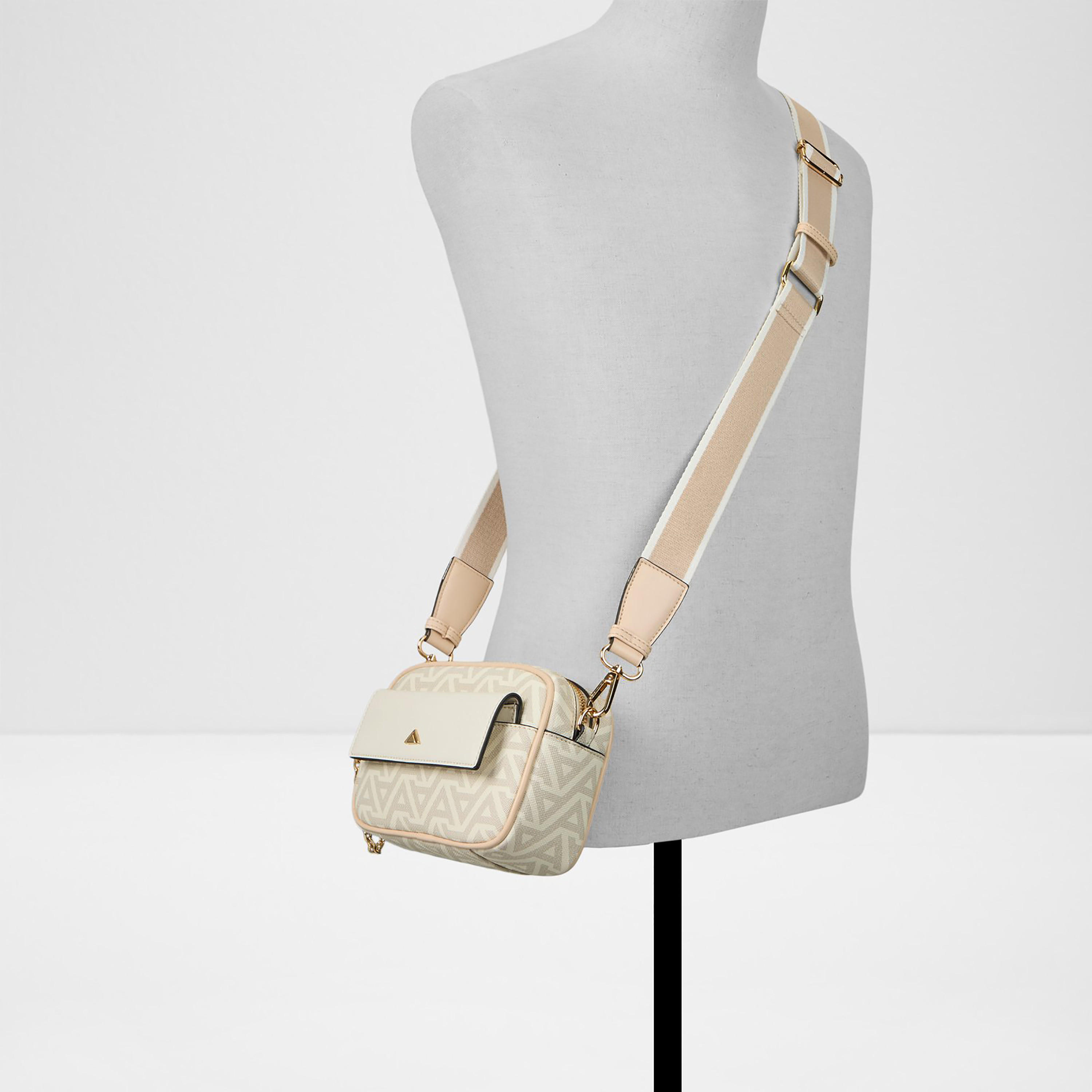 حقيبة كروسبودي من ألدو كايجار بنقشة المونوغرام مع سحاب إغلاق وحزام قابل للتعديل-women-bagsandwallets-handbags-image-4